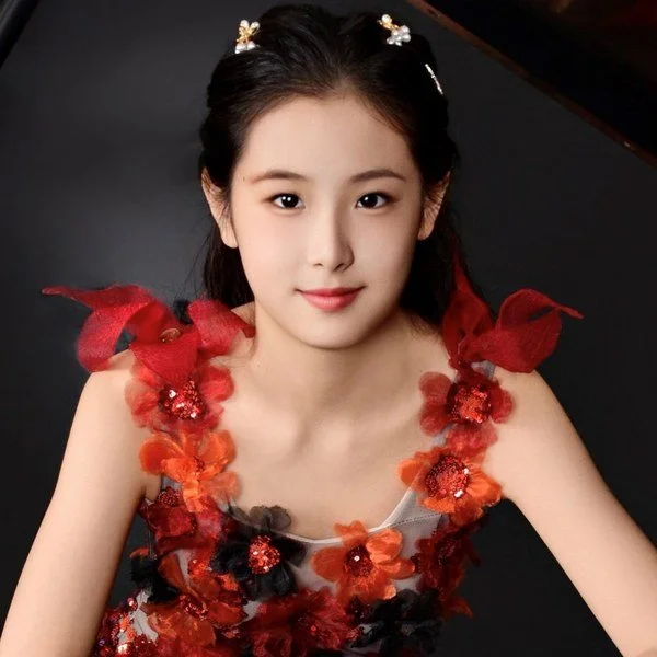 yang-evelyn-shengxi-2026.jpg
