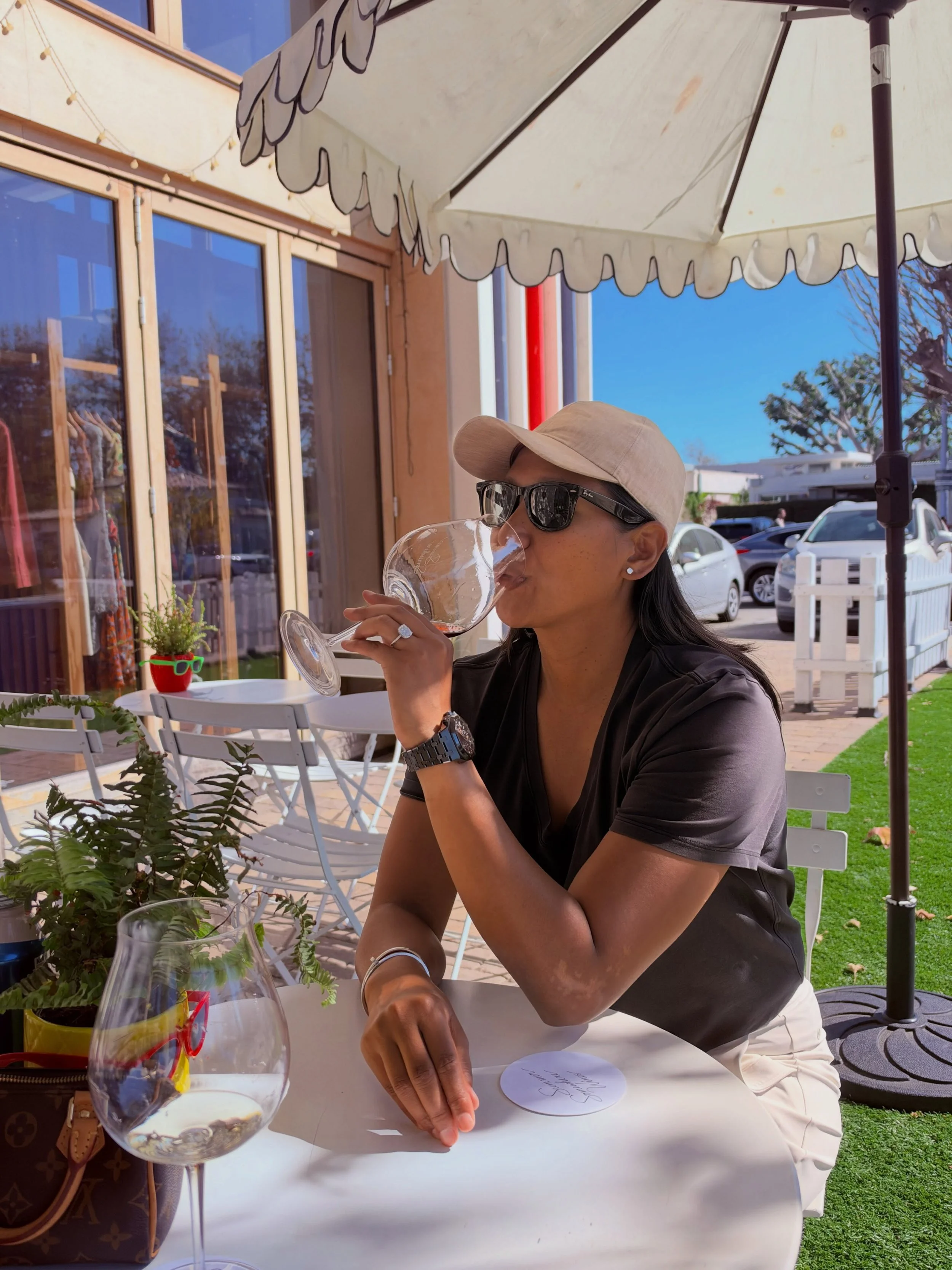 Survived the LA heat wave. Hydrating accordingly. 🍷

#EndlessSummer #MalibuLiving #CaliforniaDreaming #FridayVibes #WineNot
