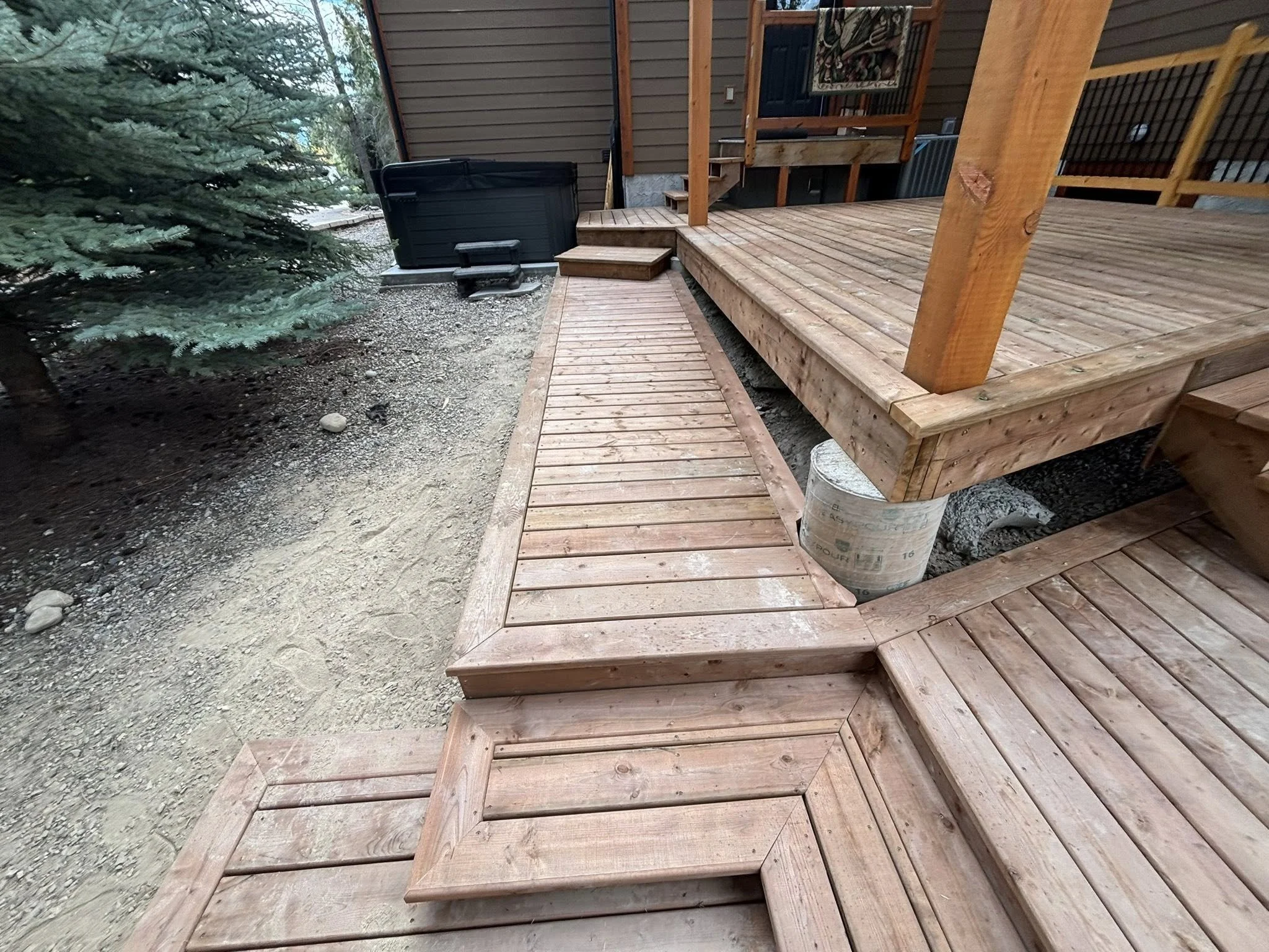 deck 2.jpg