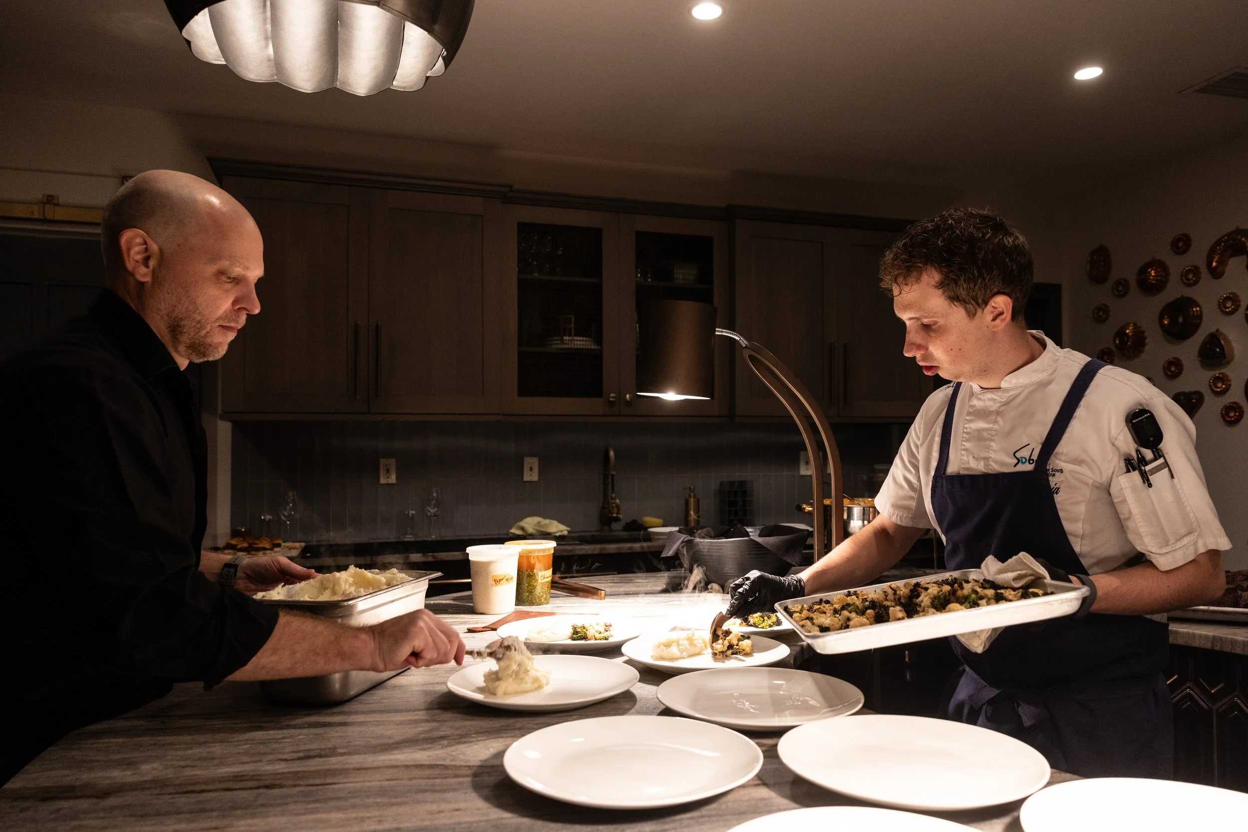 Curated VIP Dinner-220.jpg
