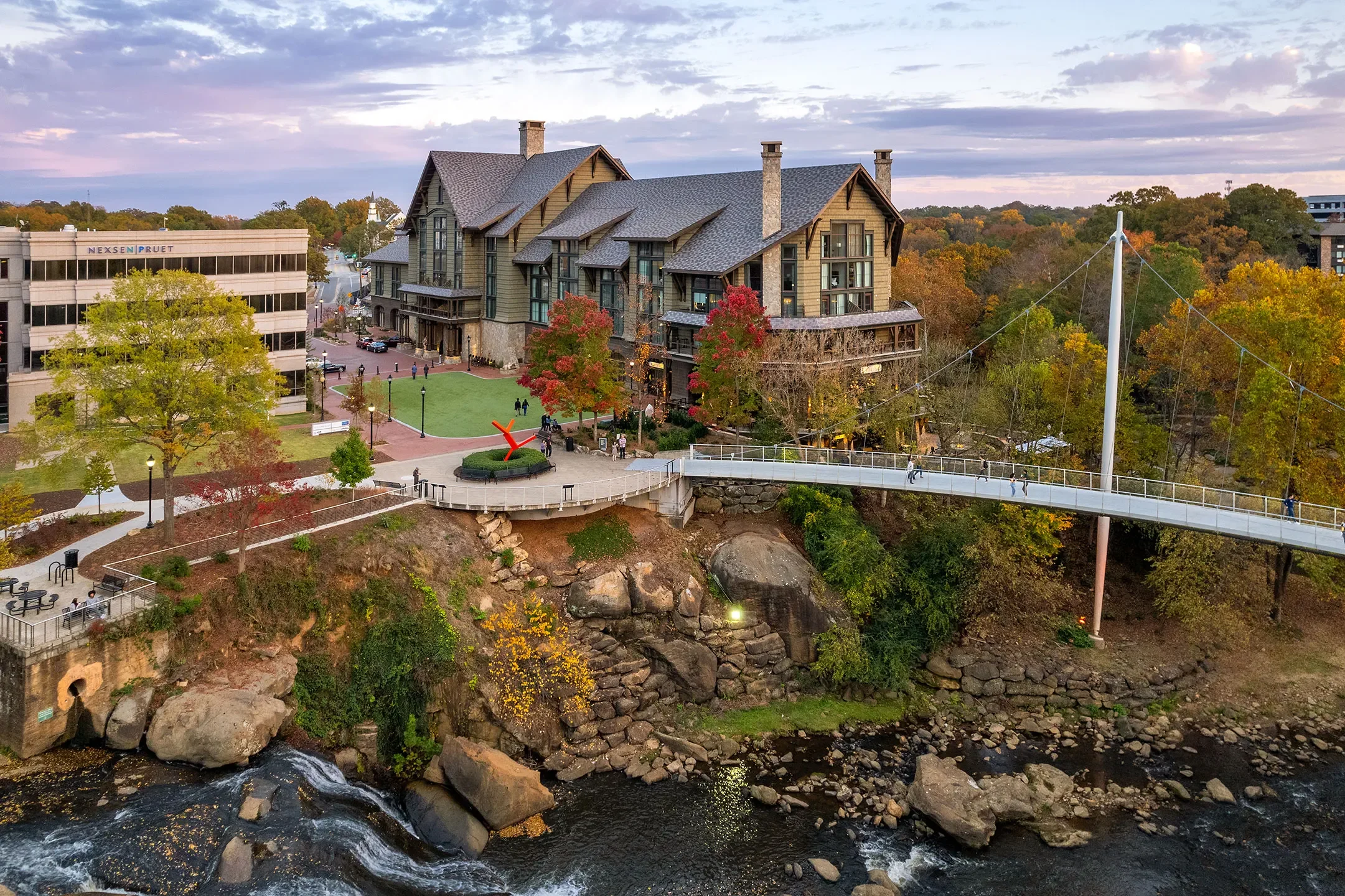 cooper-carry-designed-grand-bohemian-lodge-exterior-view-4.webp