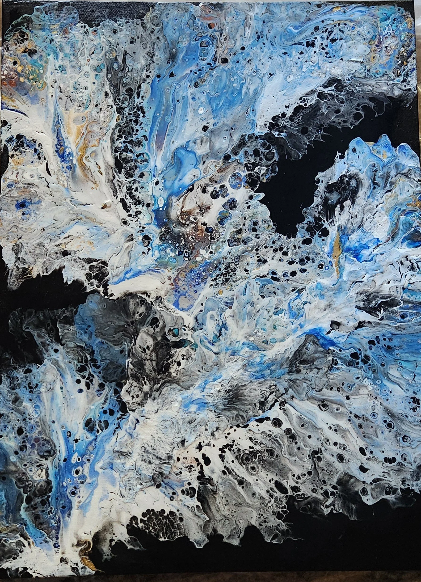 Blue Black white 5.jpg