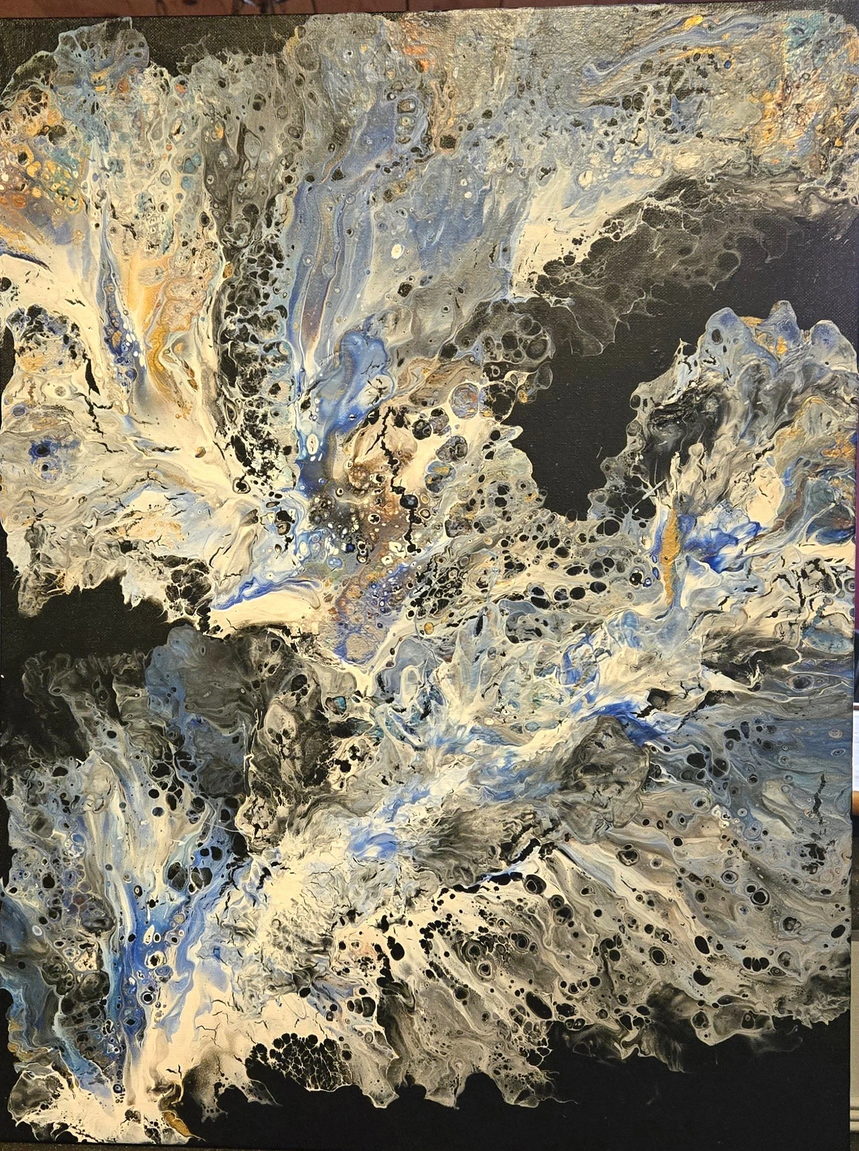 Blue Black  white 3.jpg