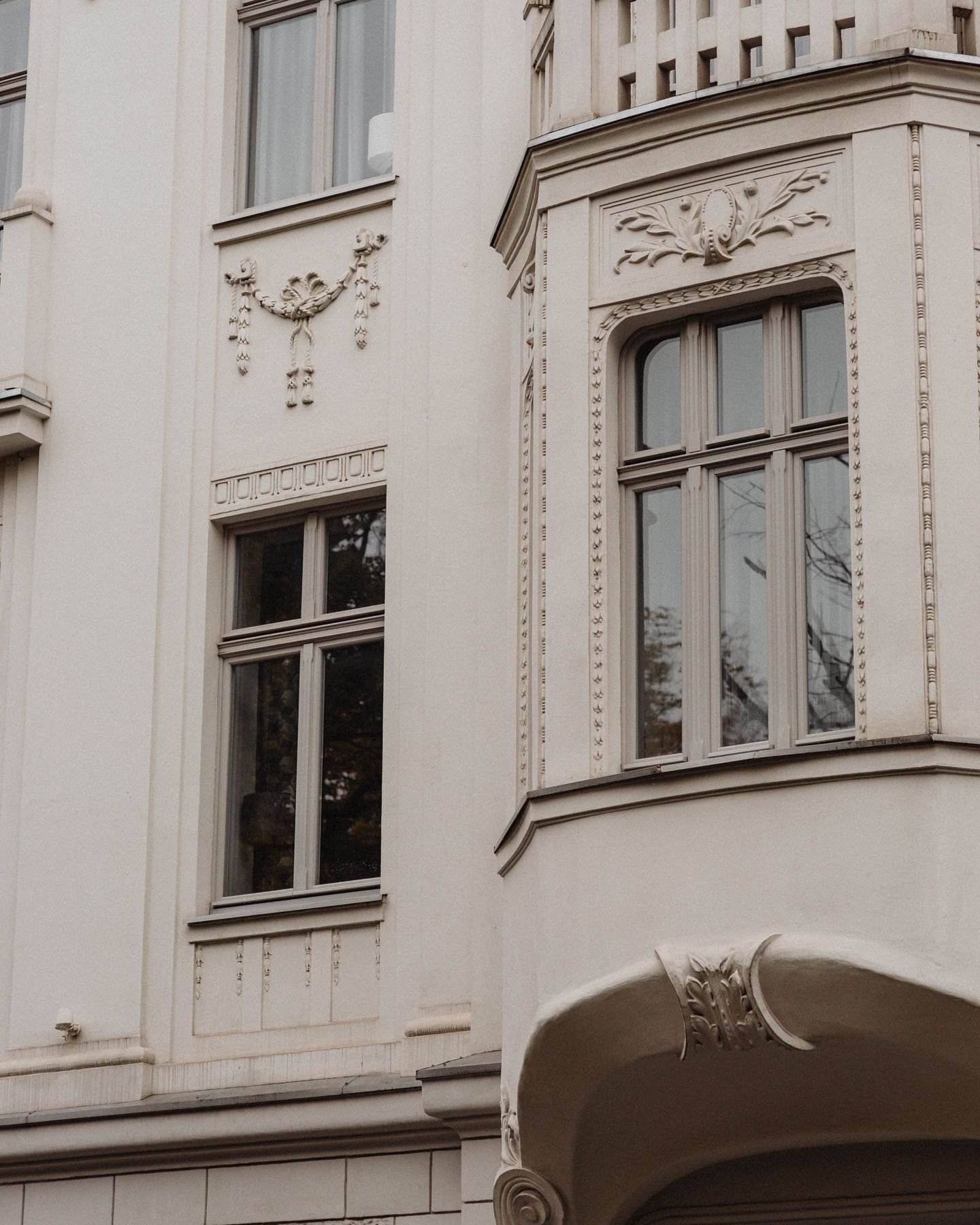 Behind every approval is a client placing their trust in me during a significant financial decision. My role is to bring clarity, strategy, and confidence to what can often feel like a complex process.

This client&rsquo;s financing was secured in le