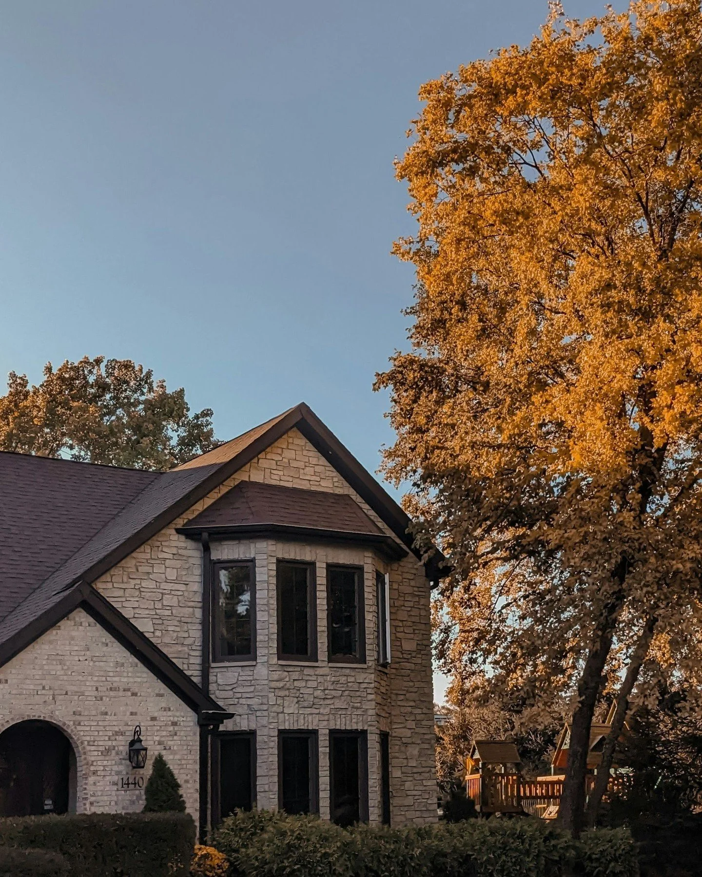 Labour Day weekend always feels like the true reset point of the year.

September brings a natural return to structure, refined routines, and intentional focus as we move into the final stretch of 2026. Whether you are closing up the lake property fo