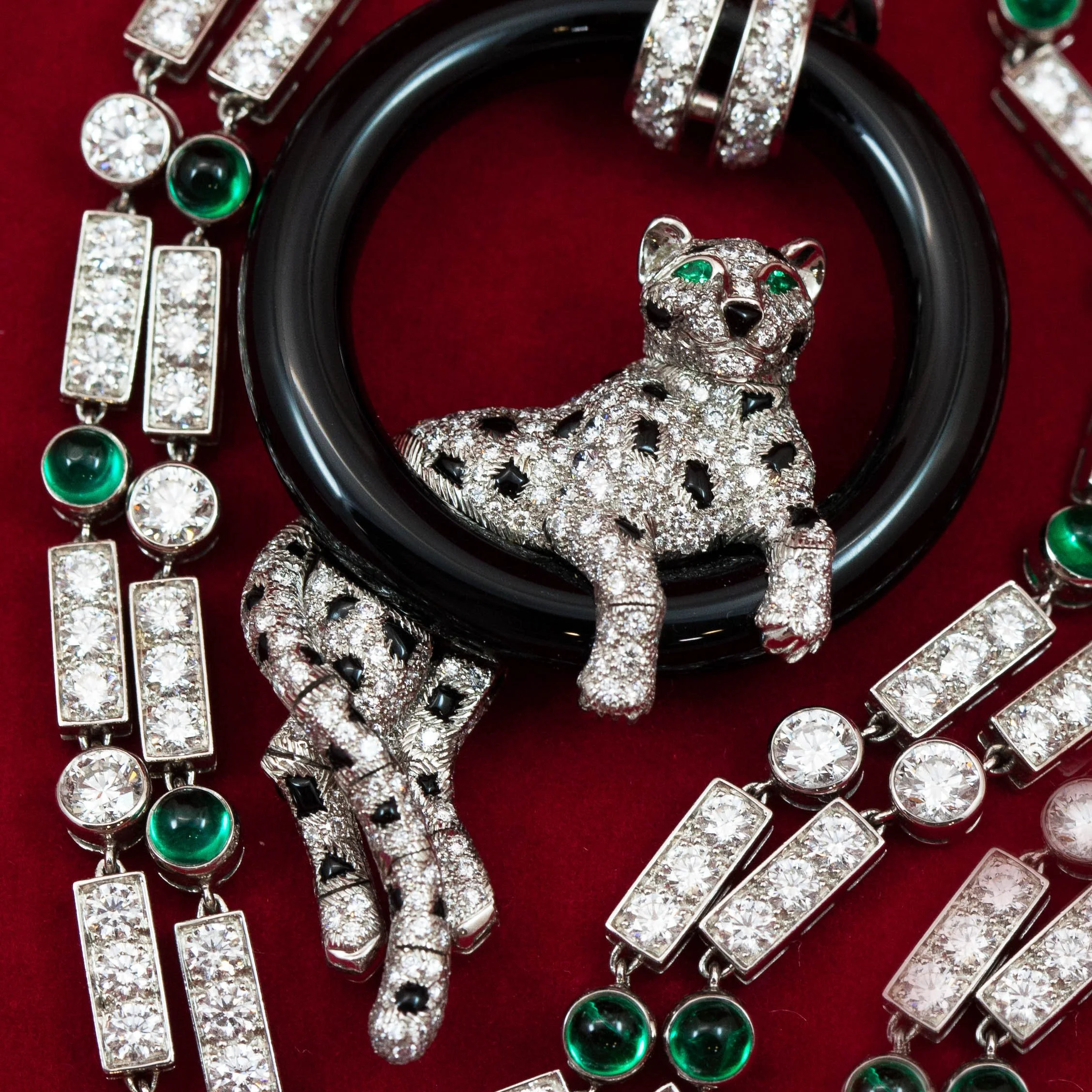 cartier neckalce2-1.jpg
