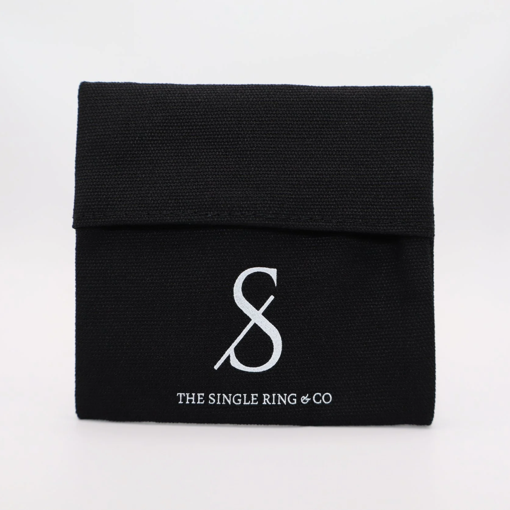 THE SIGNATURE JEWELRY POUCH