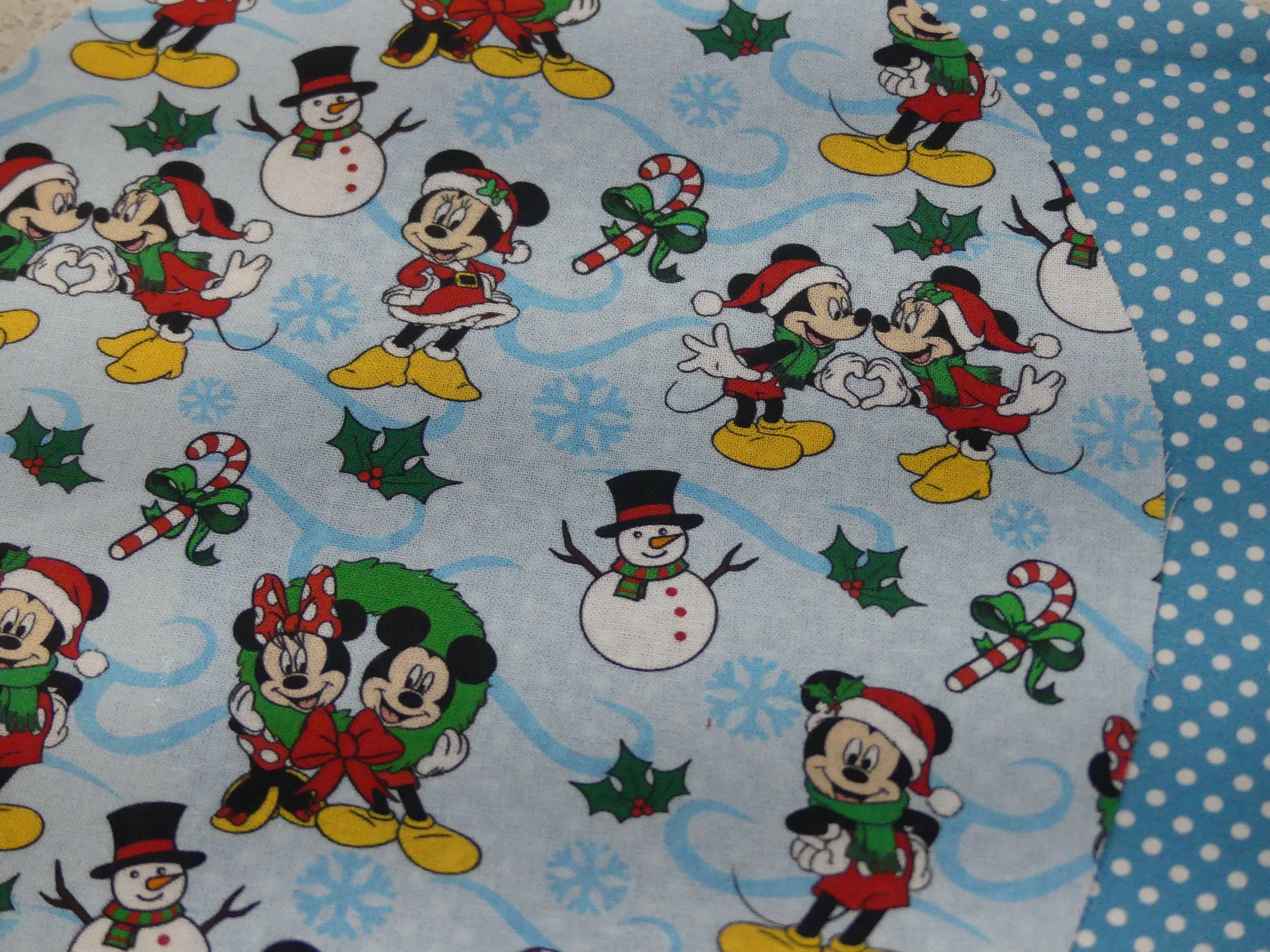 Scrub Cap - Christmas Mickey Snowflake - Blue Spot