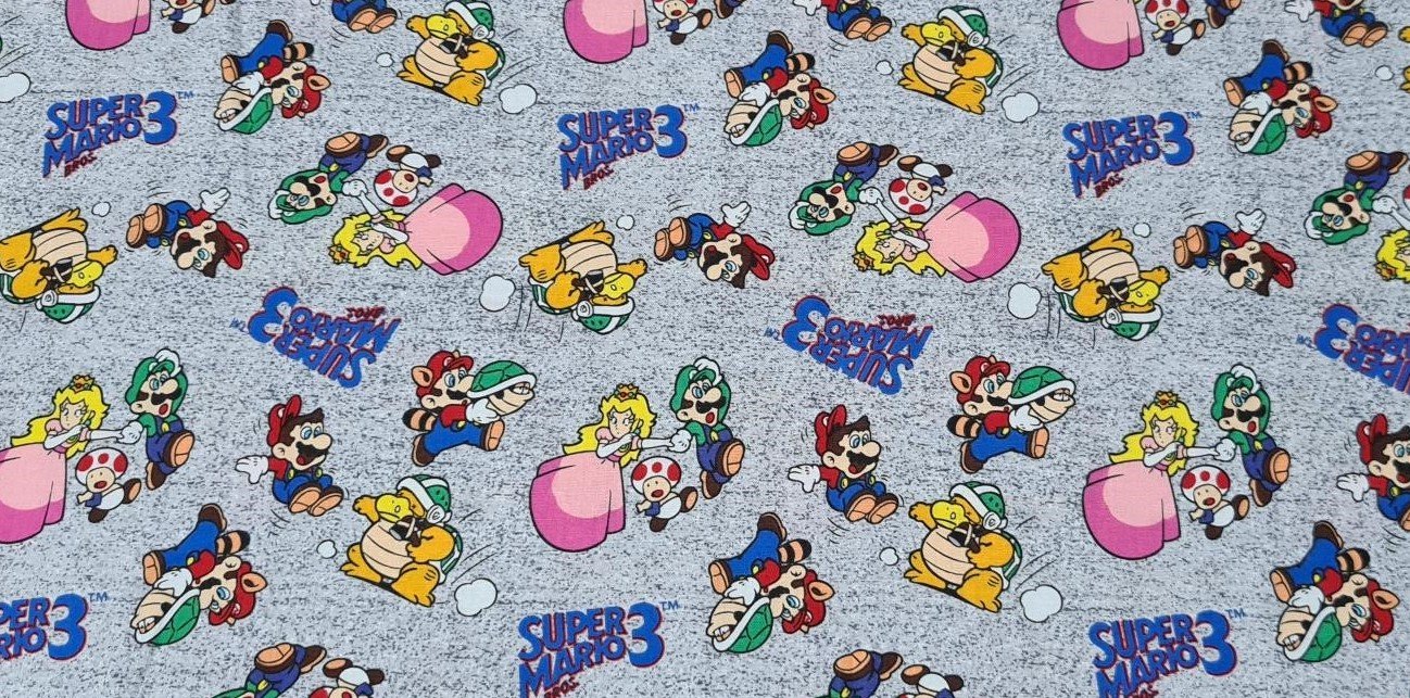 Scrub Top - Super Mario