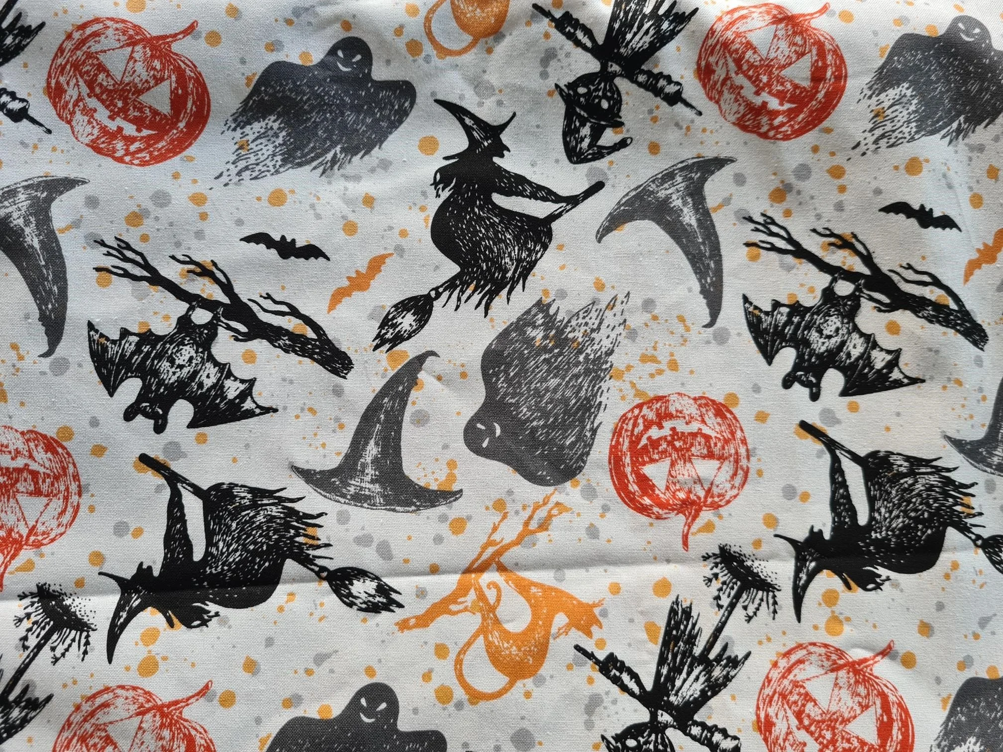 Scrub Top - Halloween Grey