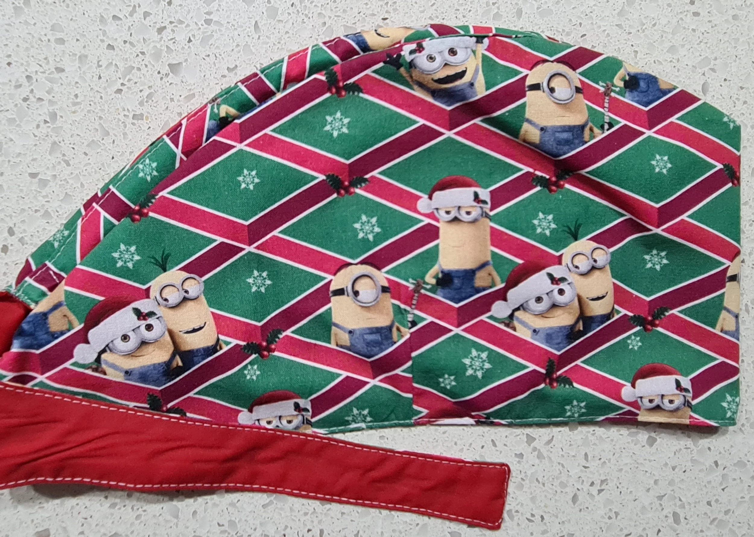 Scrub Cap - Christmas Minions - Red