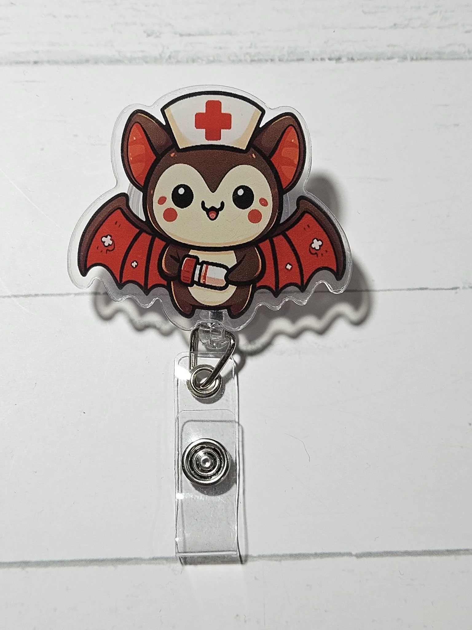 RETRACTABLE ID HOLDERS - NURSE BAT
