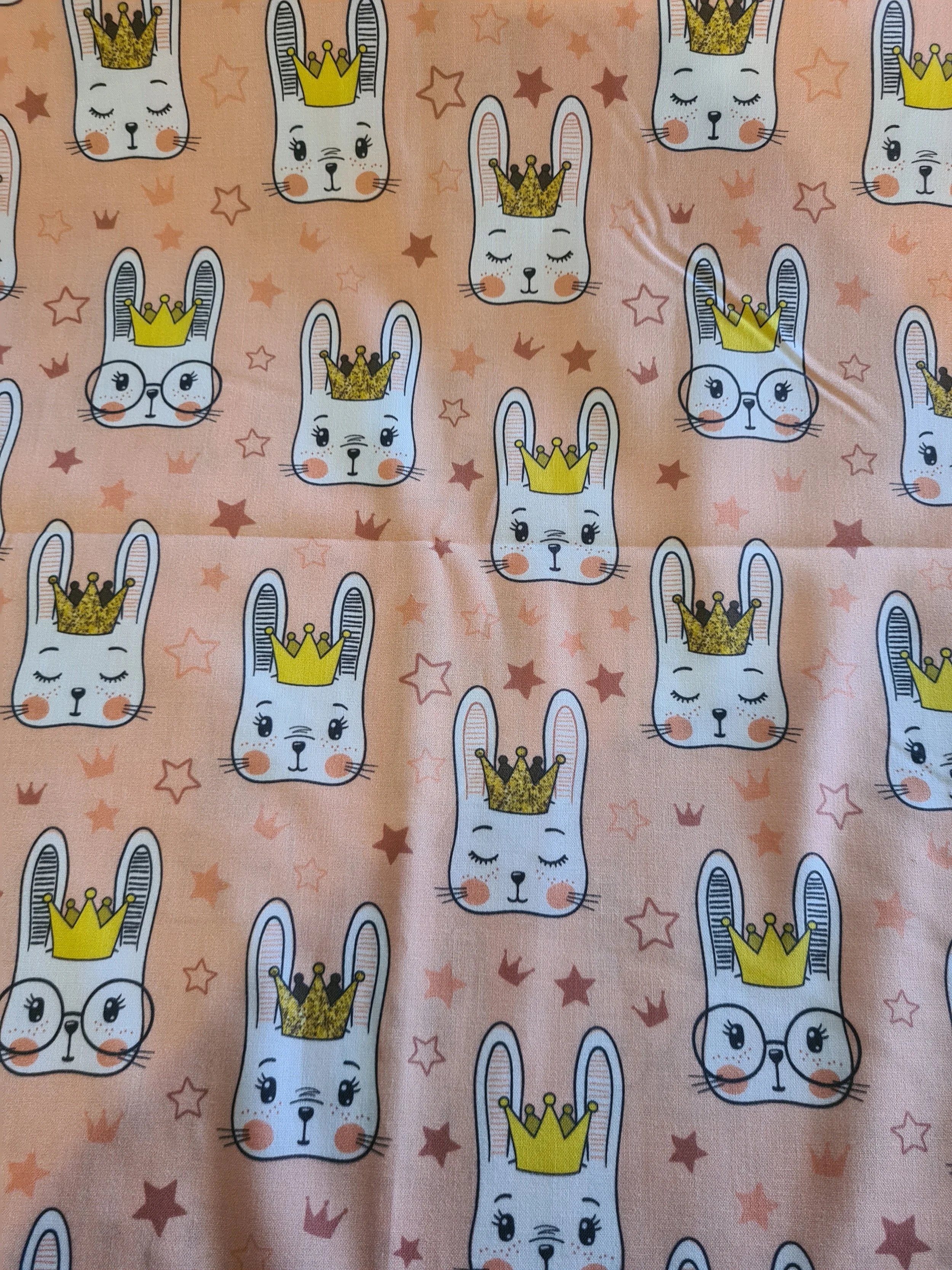Scrub Top - Size M - Bunny Crowns in Pink