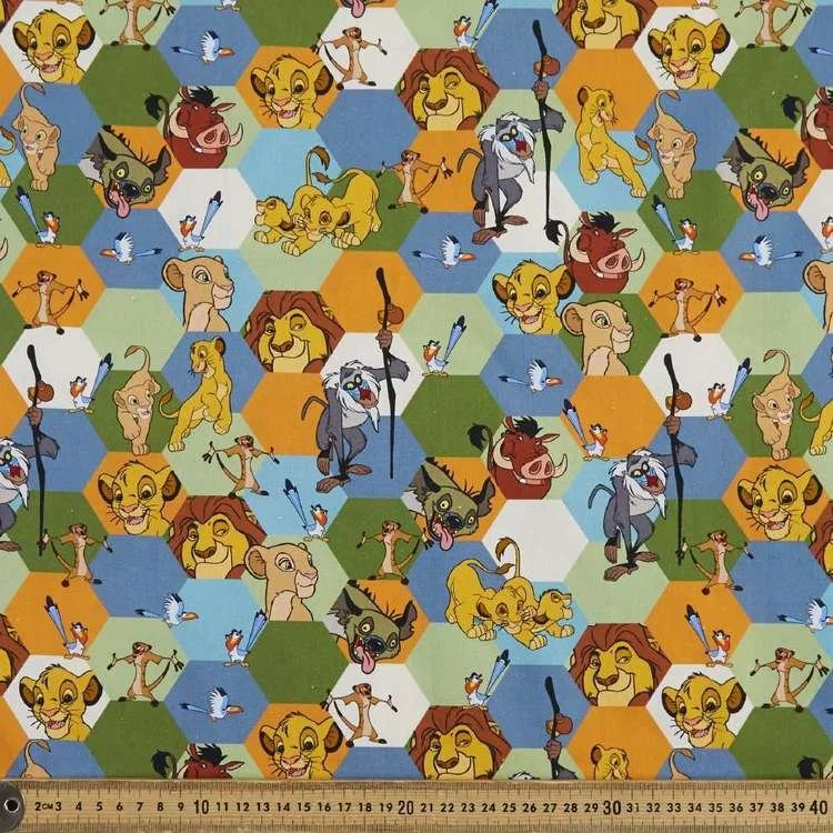 Scrub Top - Size M - Lion King Hexagon