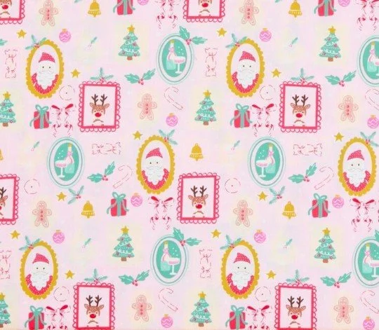 Christmas Scrub Top - Christmas Cameo Pink