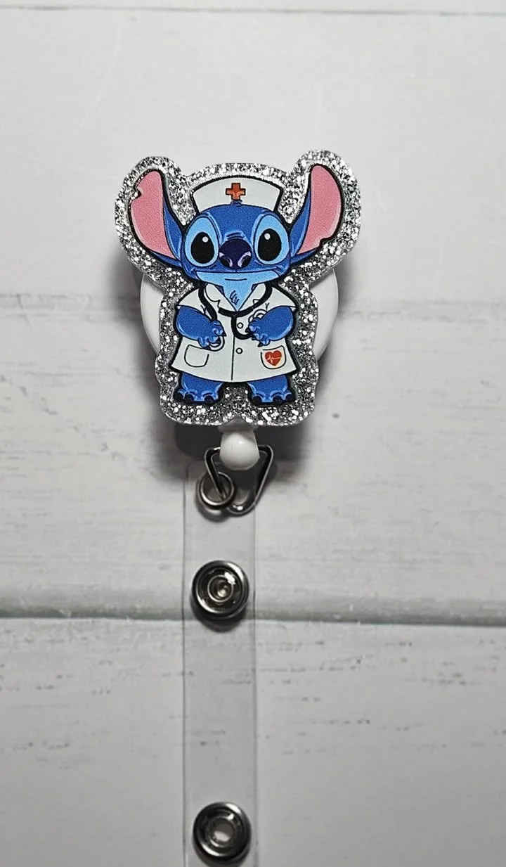 RETRACTABLE ID HOLDERS - STITCH NURSE