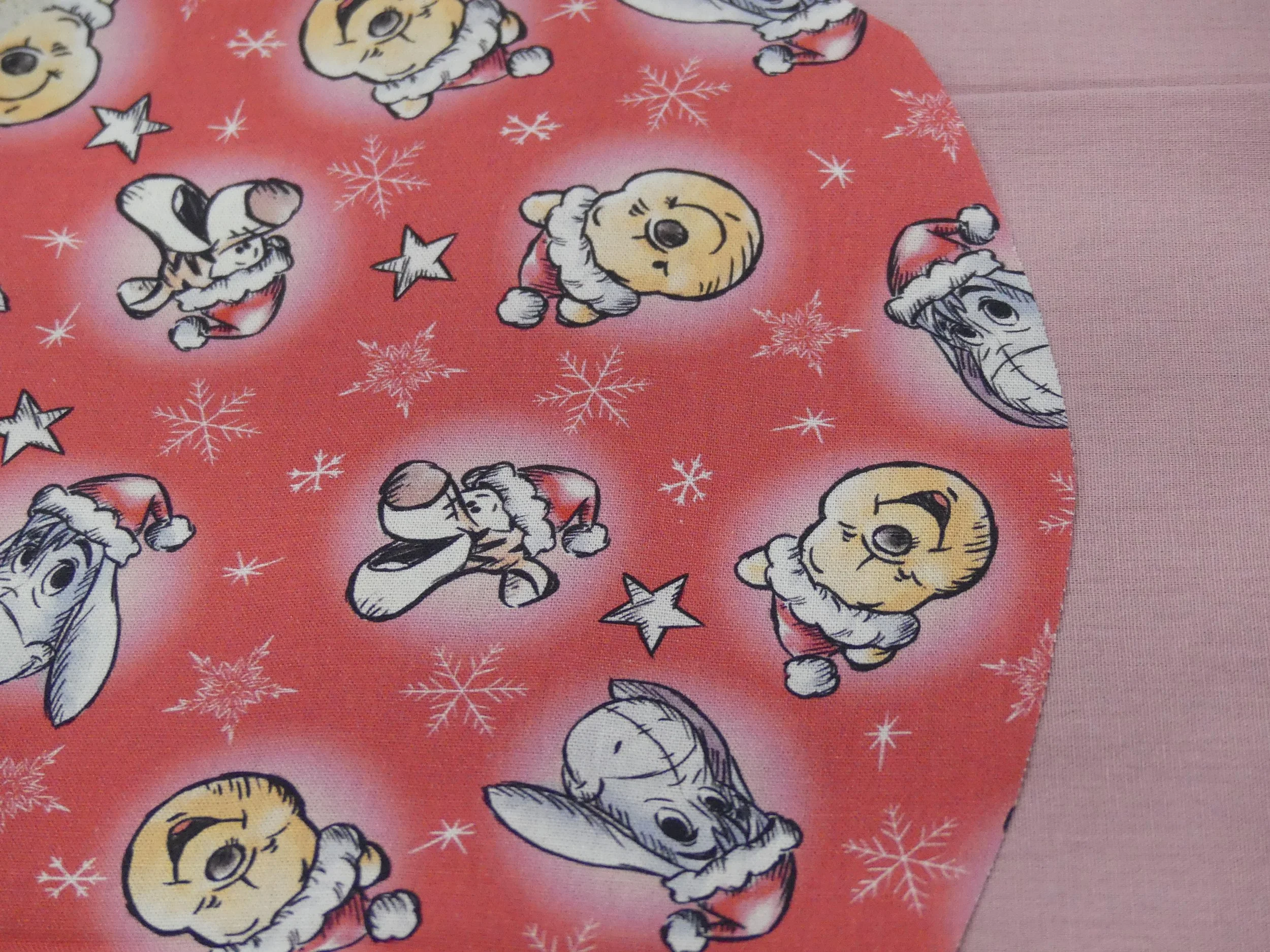 Scrub Cap - Christmas Winnie & Friends Red - Pink