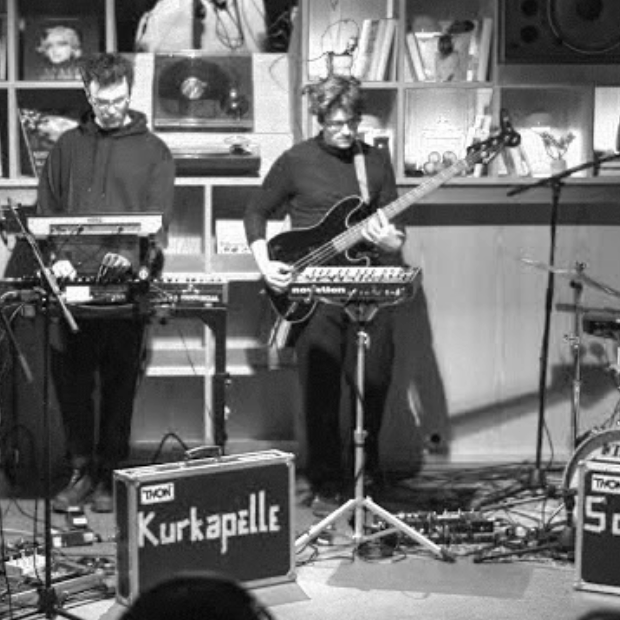Recording, Mixing, Mastering _
Platte:X | KURKAPELLE SONNENDECK (2026)