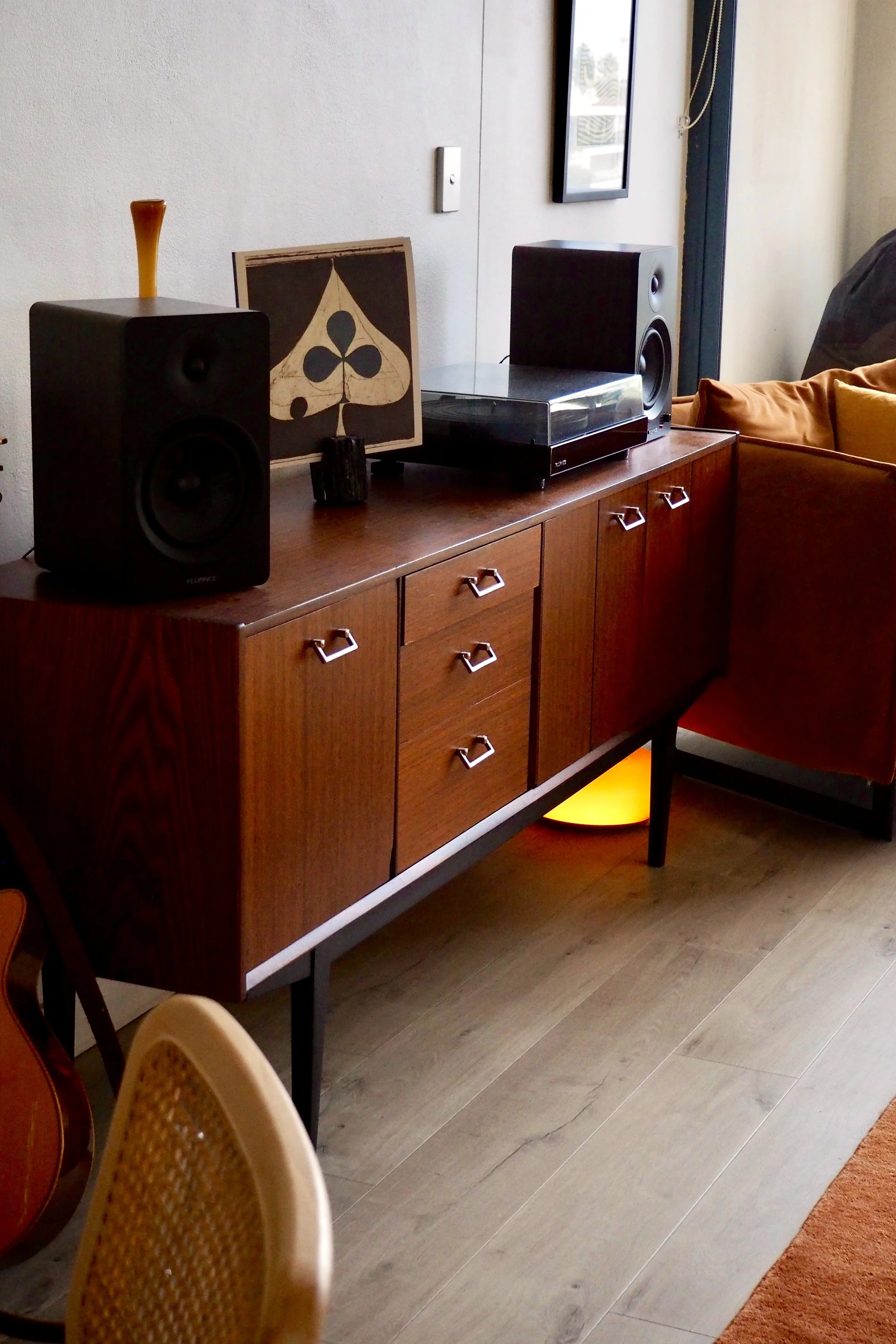 Sideboard 1