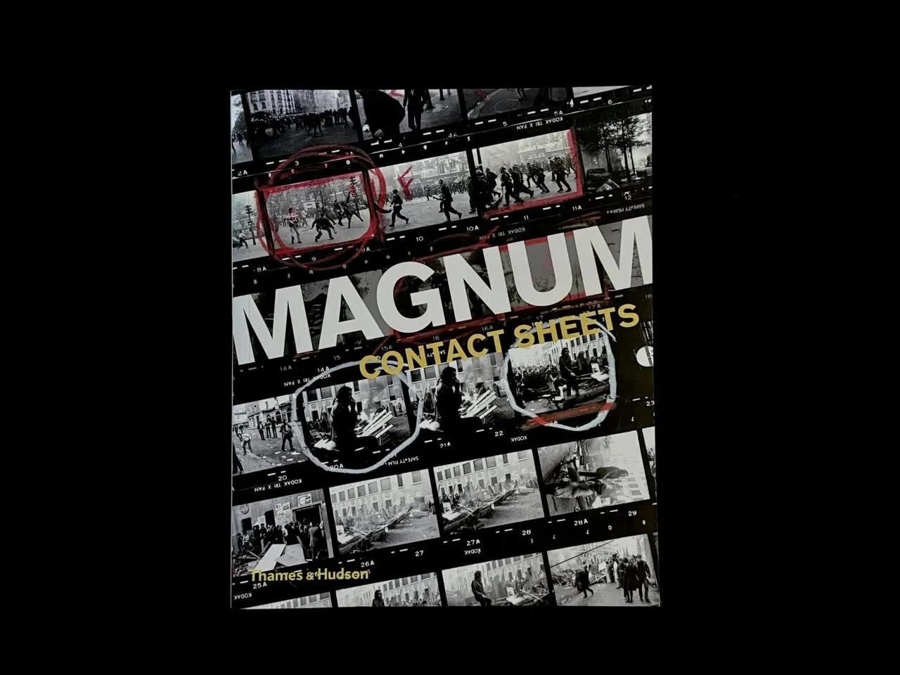 วันละเล่ม #7 Magnum Contact Sheets