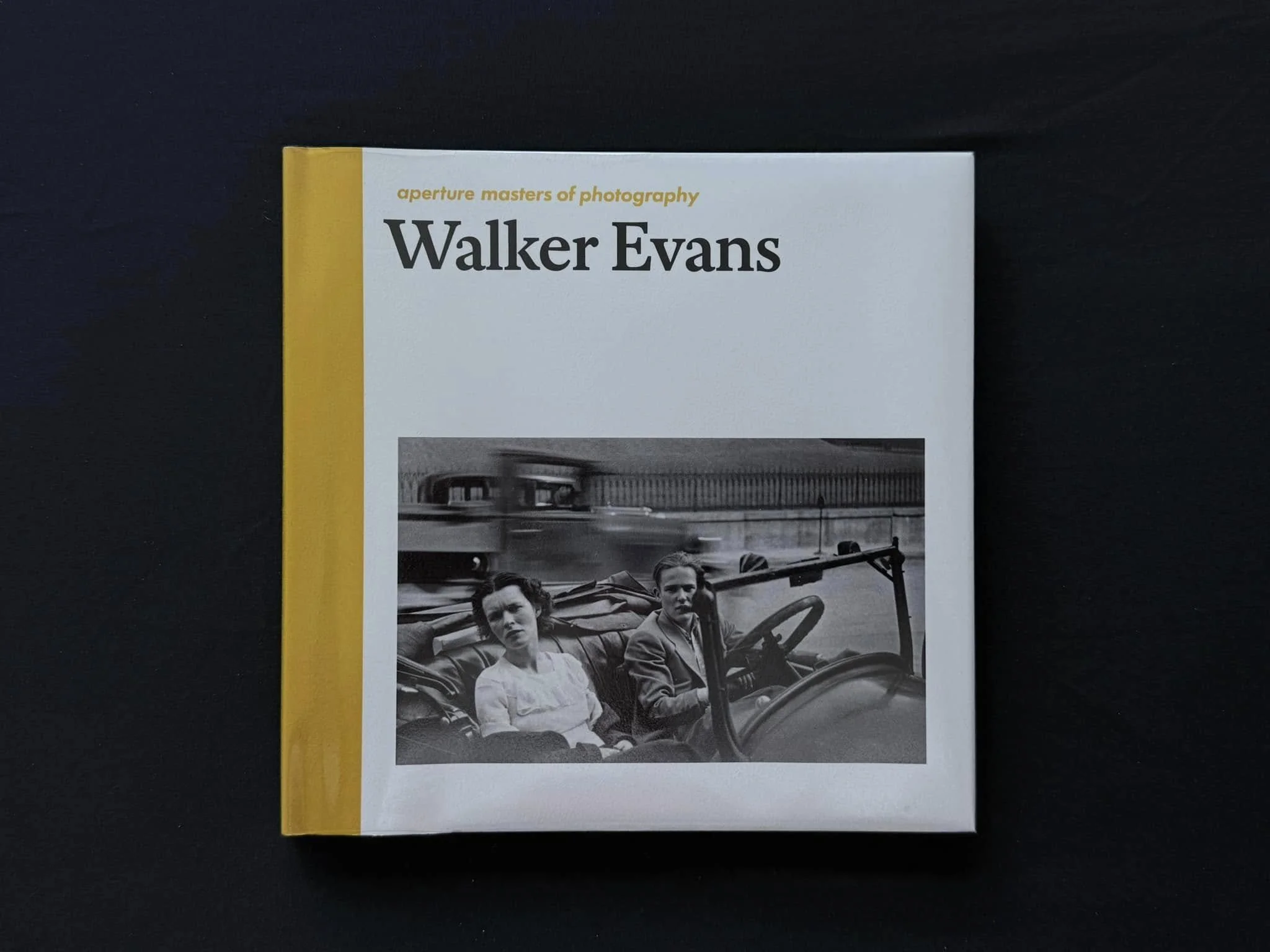 วันละเล่ม #27 Aperture Masters of Photography: Walker Evans