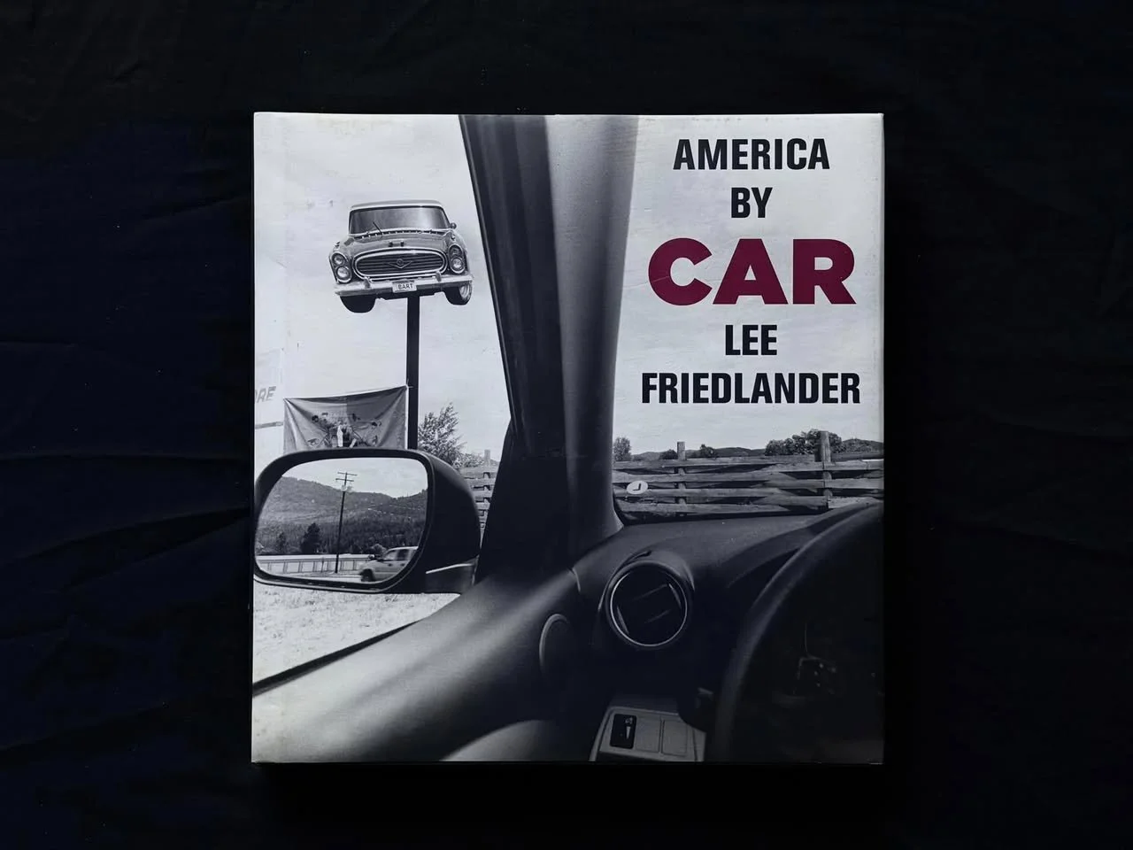 วันละเล่ม #37 America by Car - Lee Friedlander