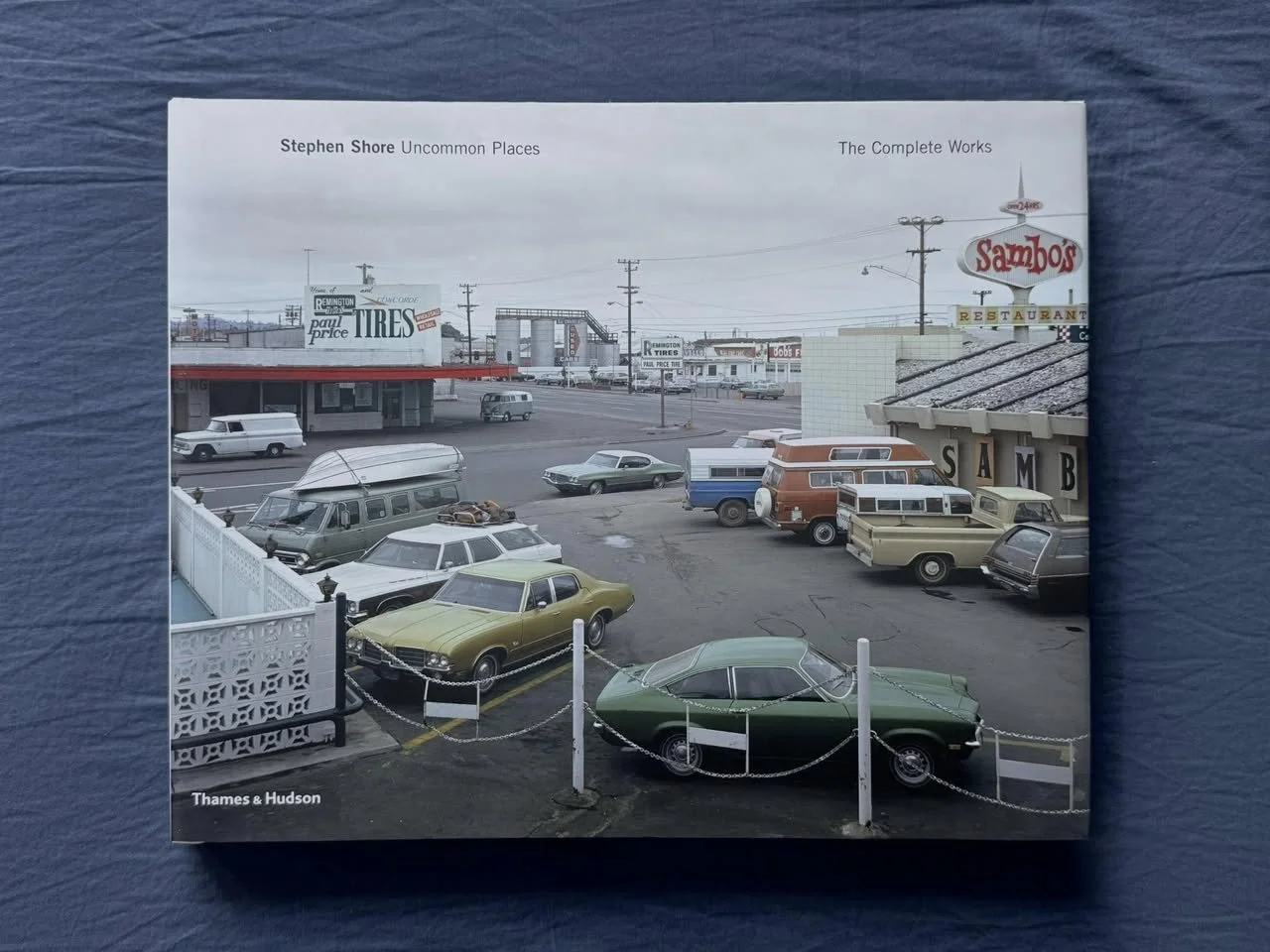 วันละเล่ม #87 Uncommon Places: The Complete Works - Stephen Shore