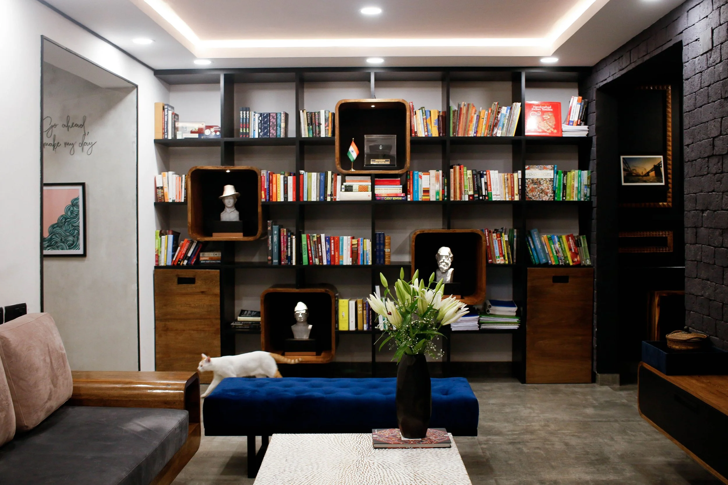 Monochrome House