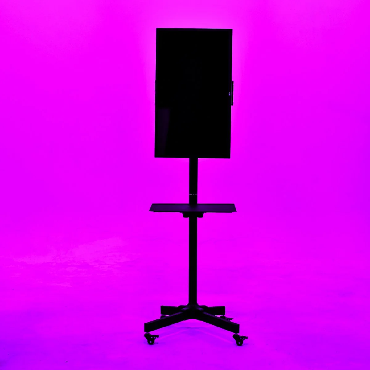 Professional Photography & Studio Equipment for Hire at H86 Studios
