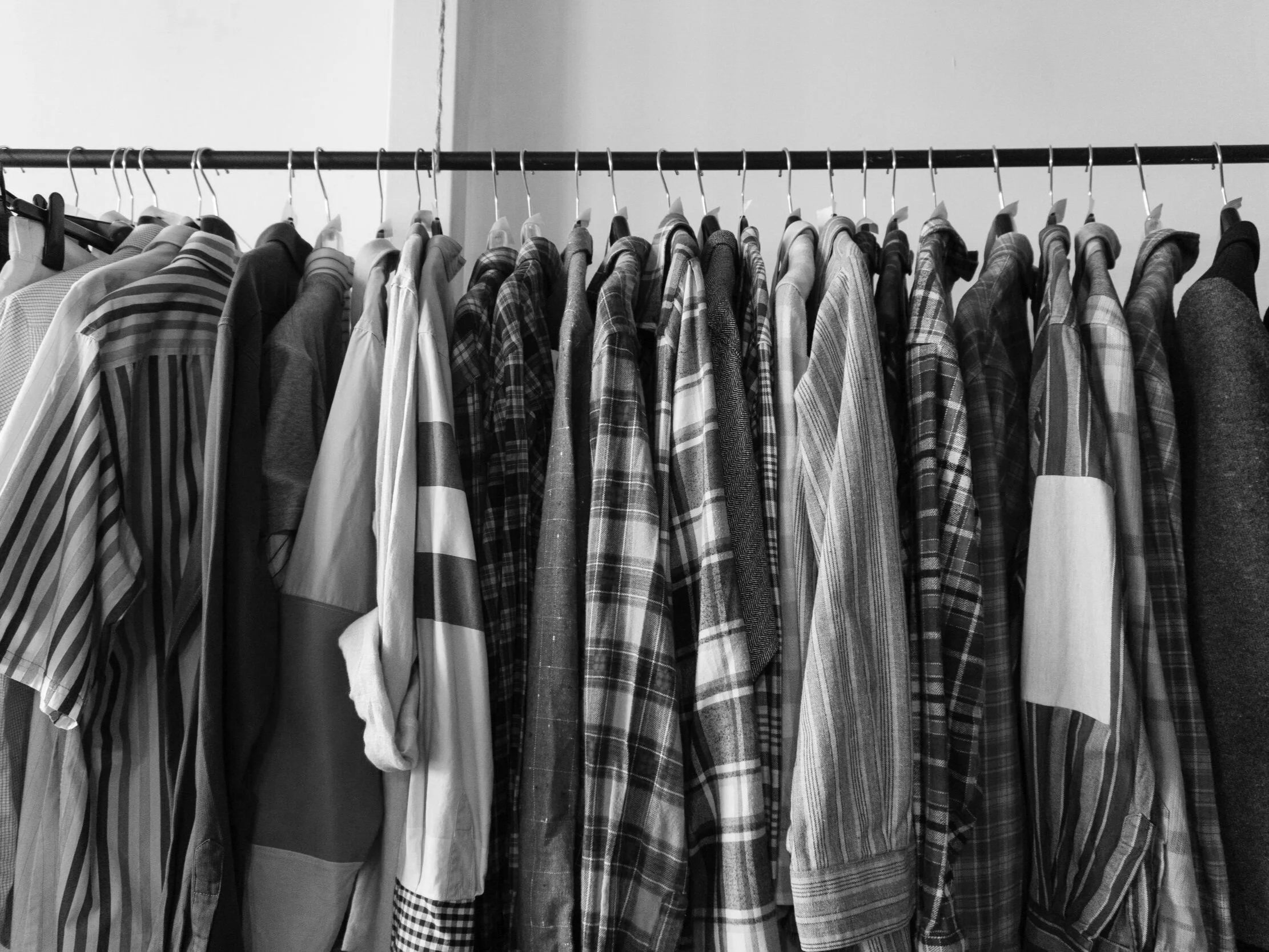 WARDROBE STYLING