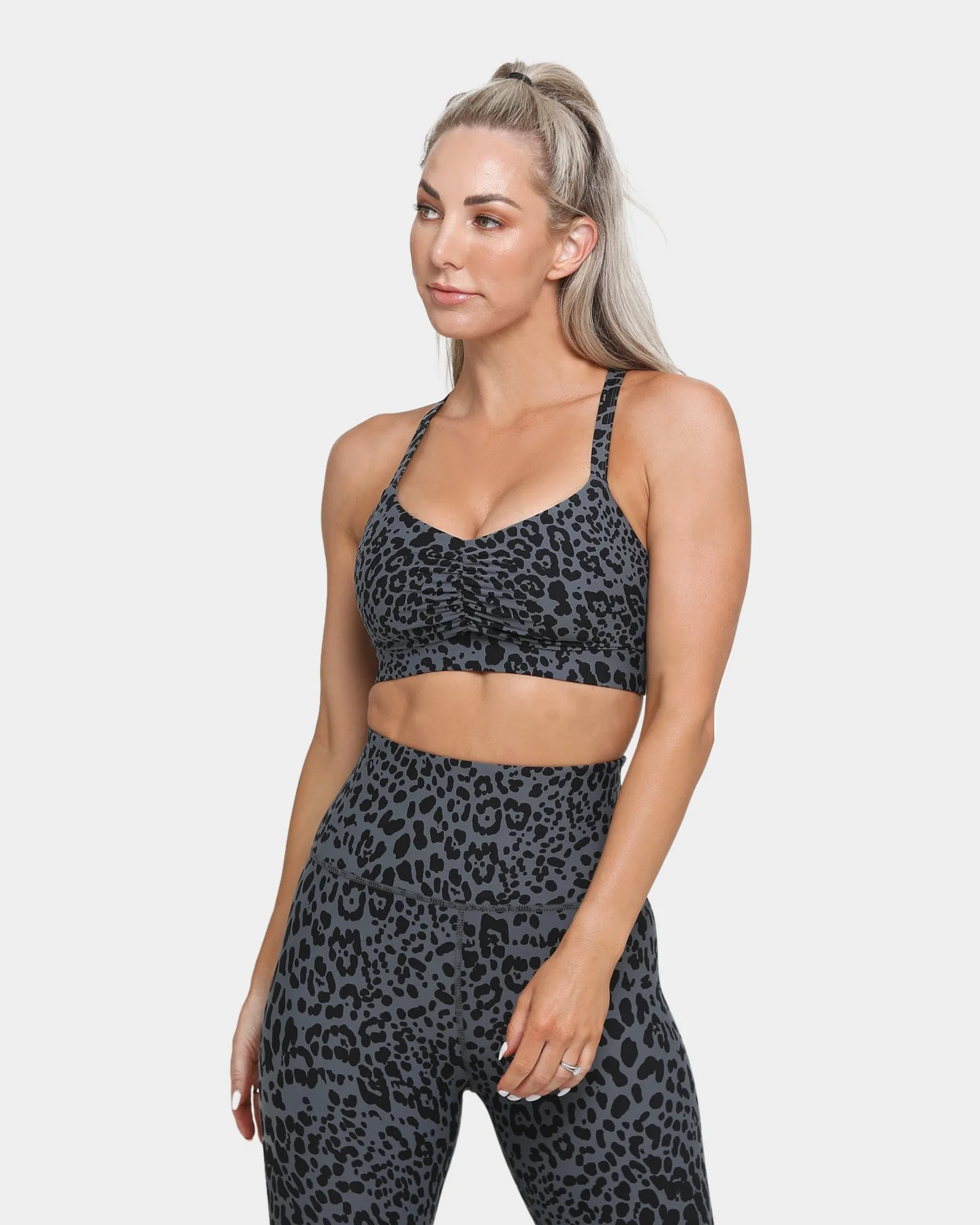 ashy2_womens_0030.jpg