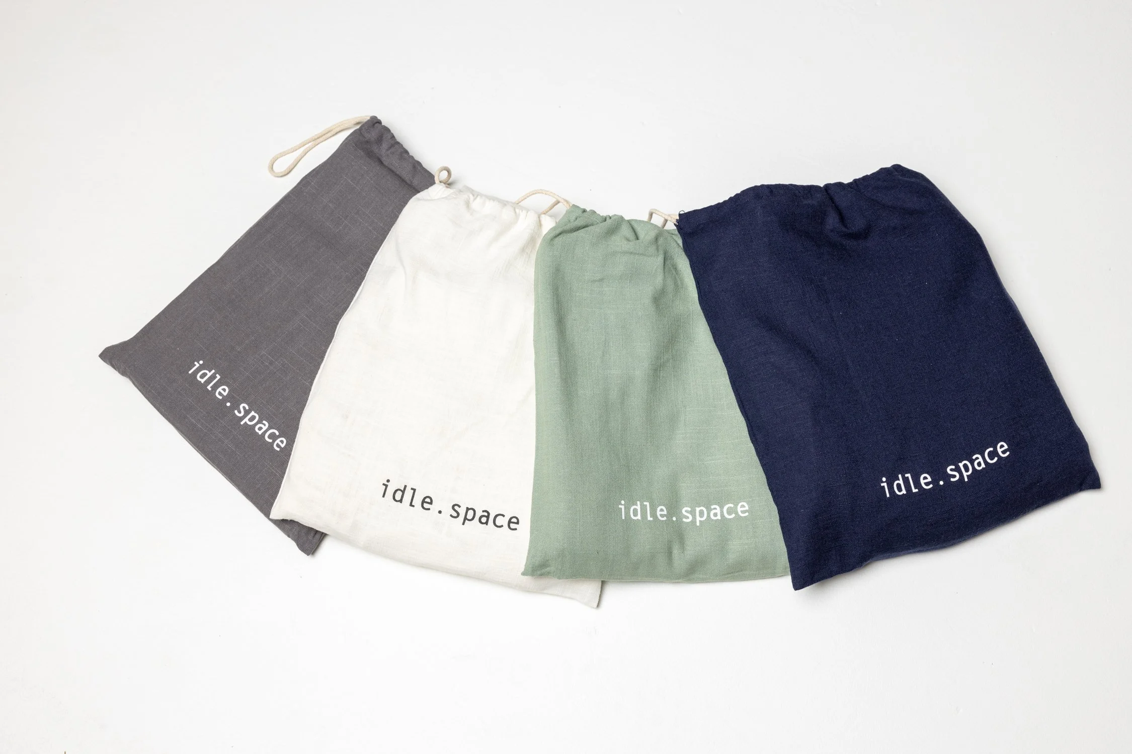 IDLE SPACE - Linen Bean Bags
