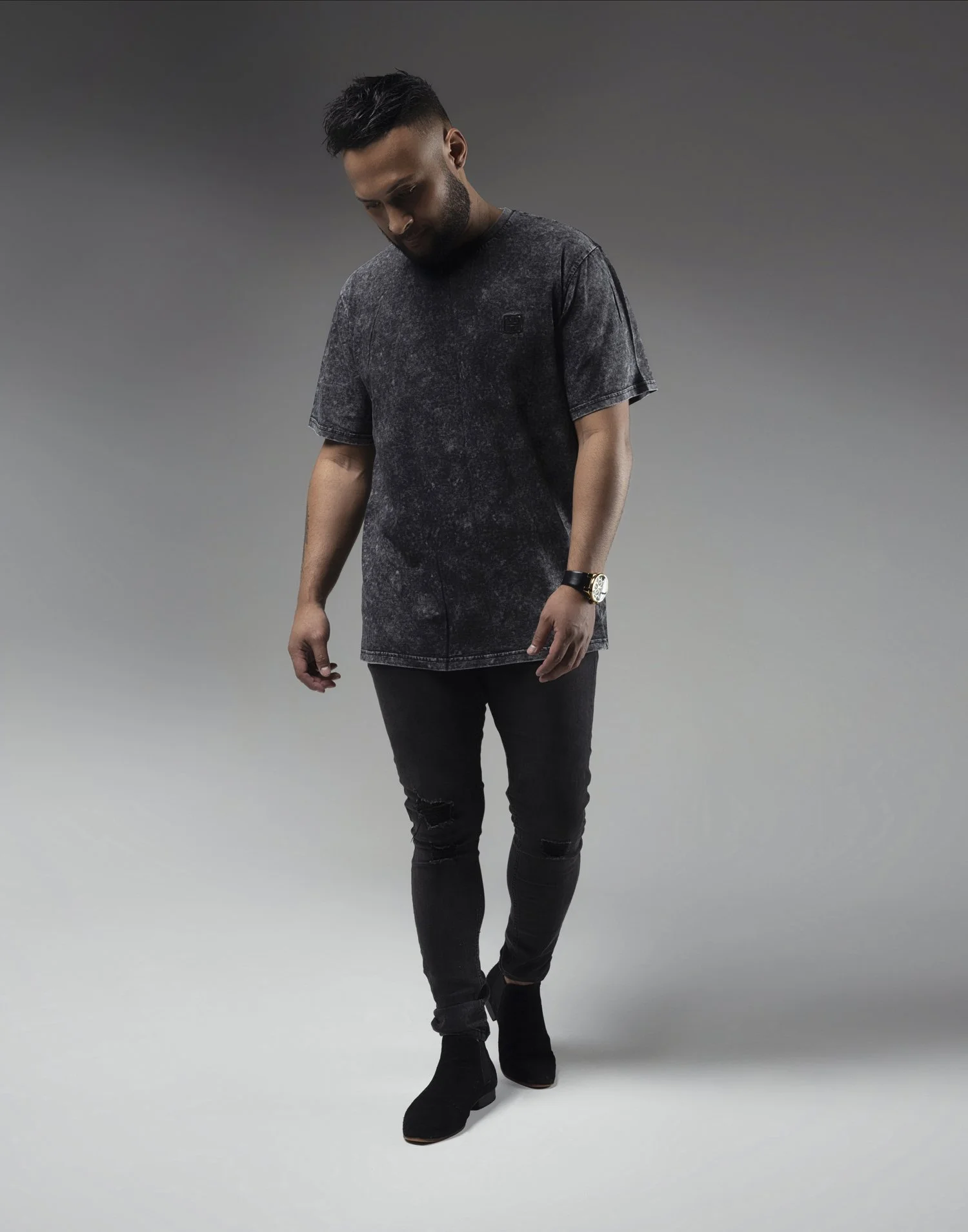 H86Studios_Izzy_Music-1.jpg