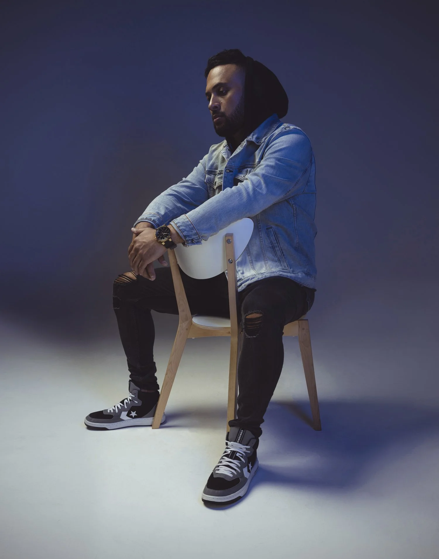H86Studios_Izzy_Music-5.jpg