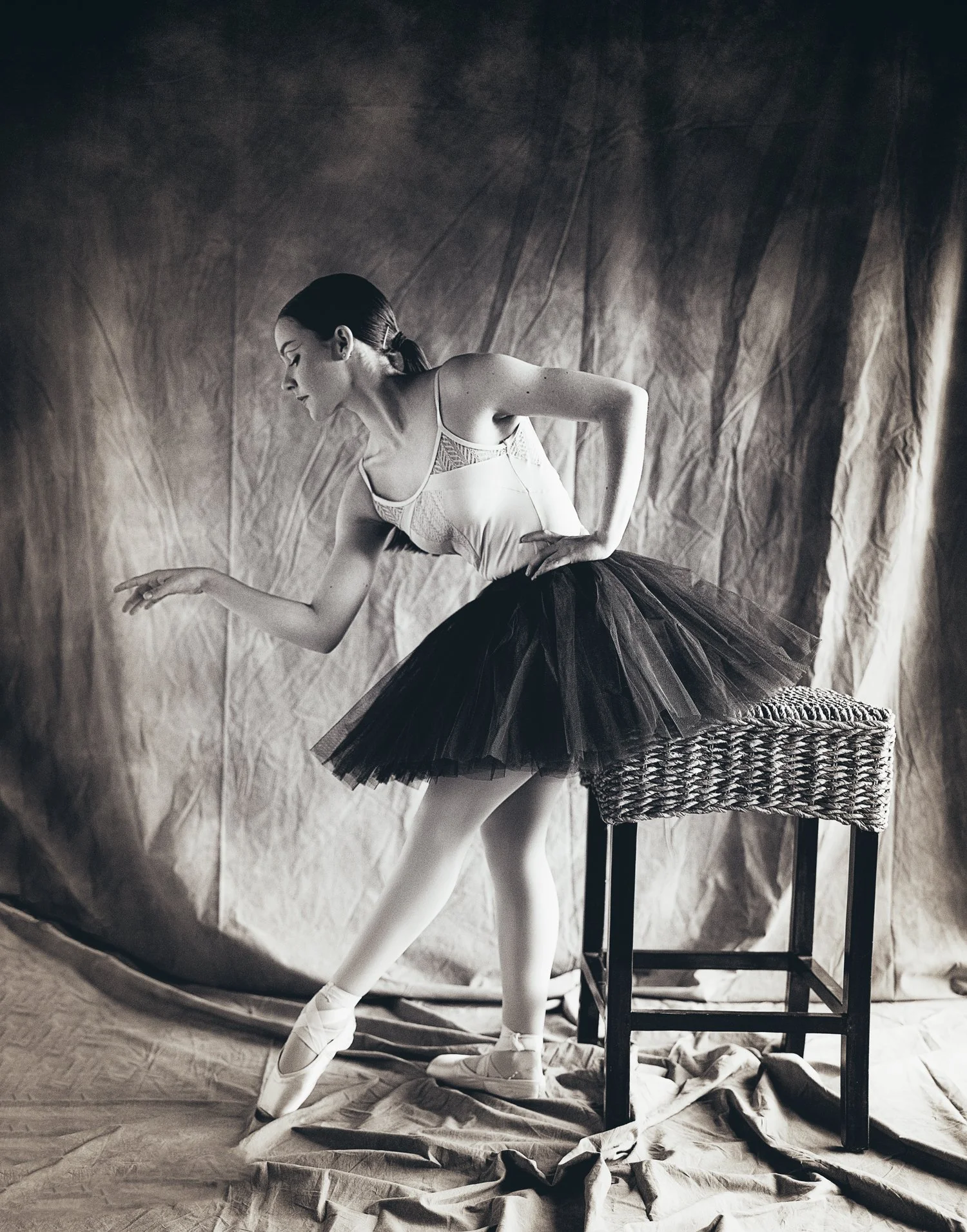 H86Studios_Olivia_Dance-26.jpg