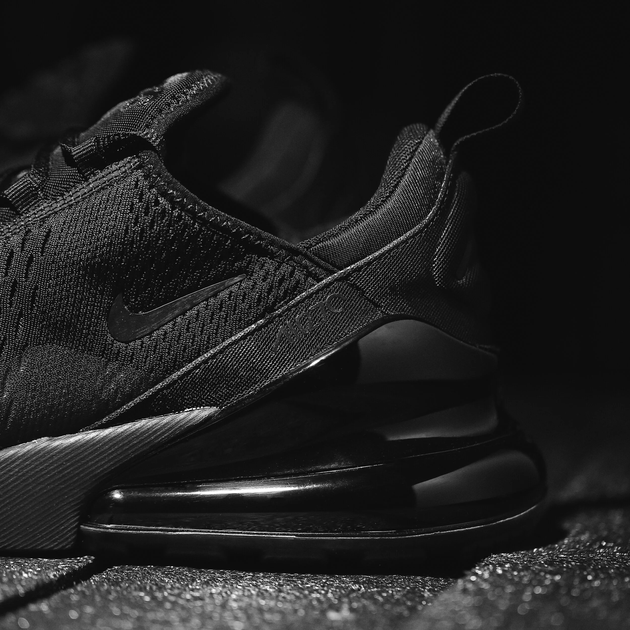 Nike - AIR MAX 270 8.jpg