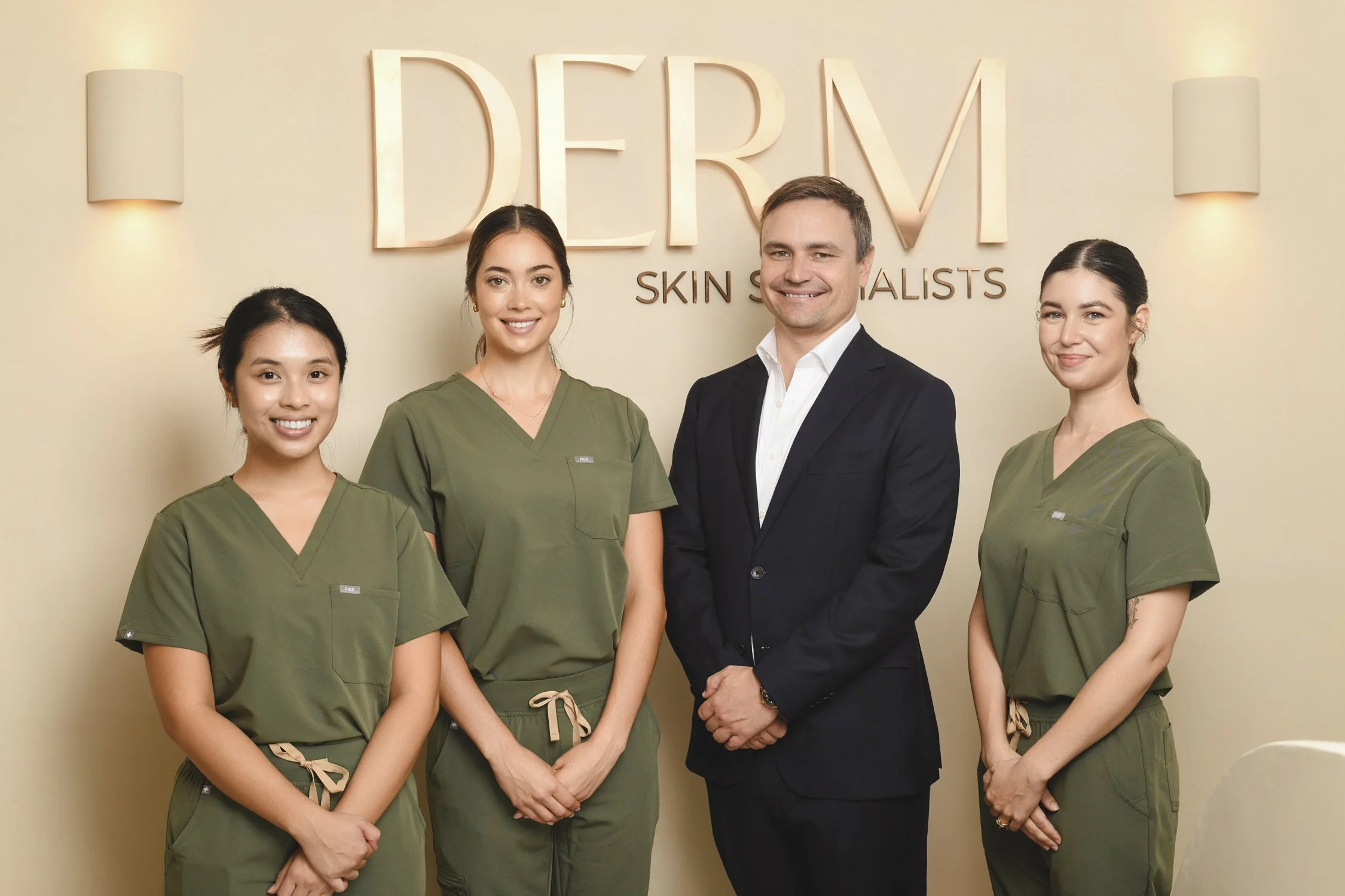 DERM_teambanner_dermatology_clinic.jpg