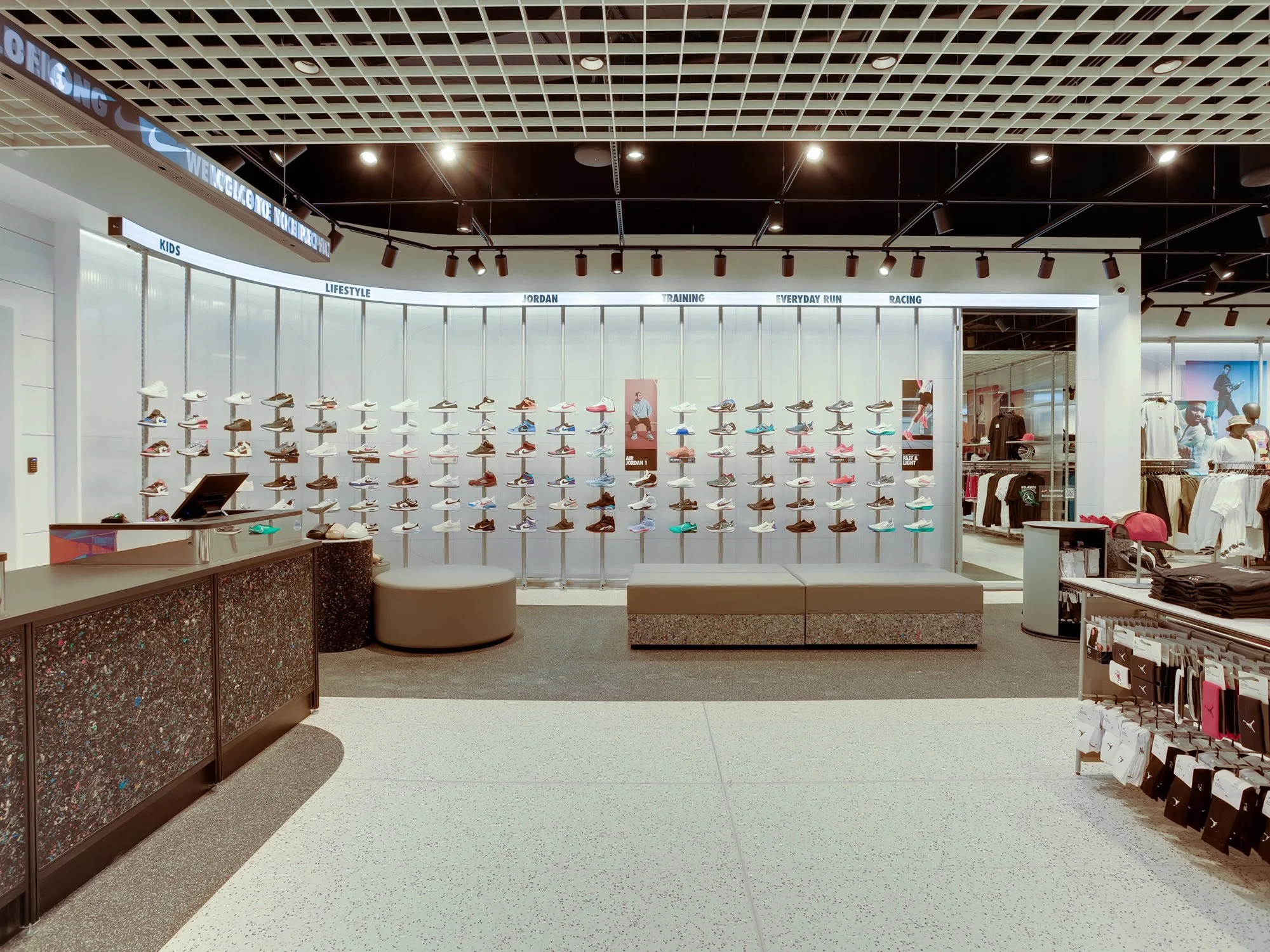 H86studios-nike-pacififair-8.jpg