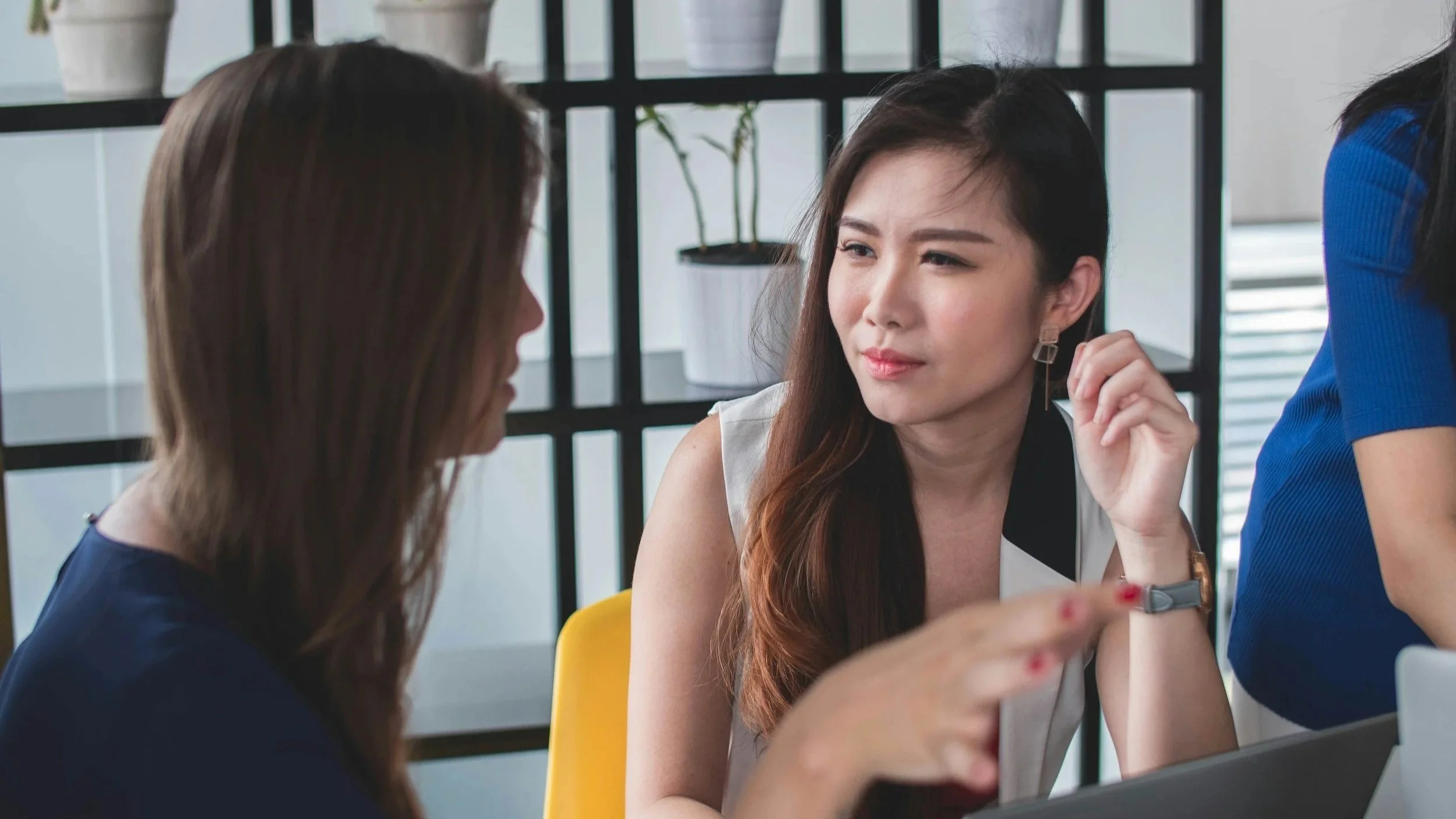Lymphedema Drainage Medical Certified Therapist Consultant in Singapore