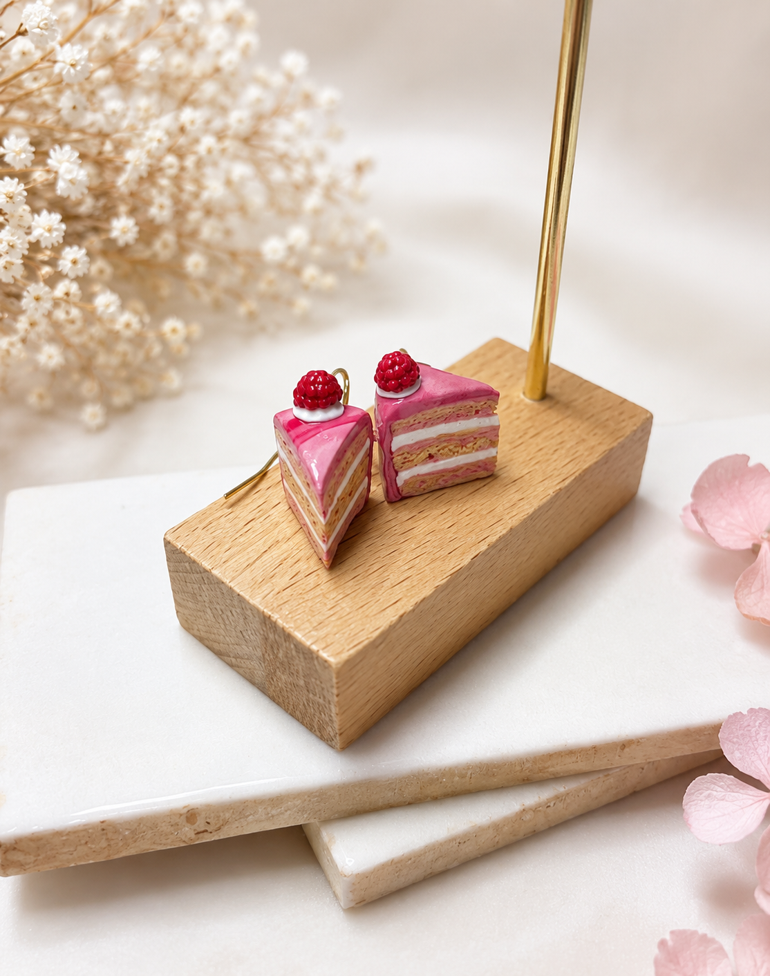 Raspberry Cake