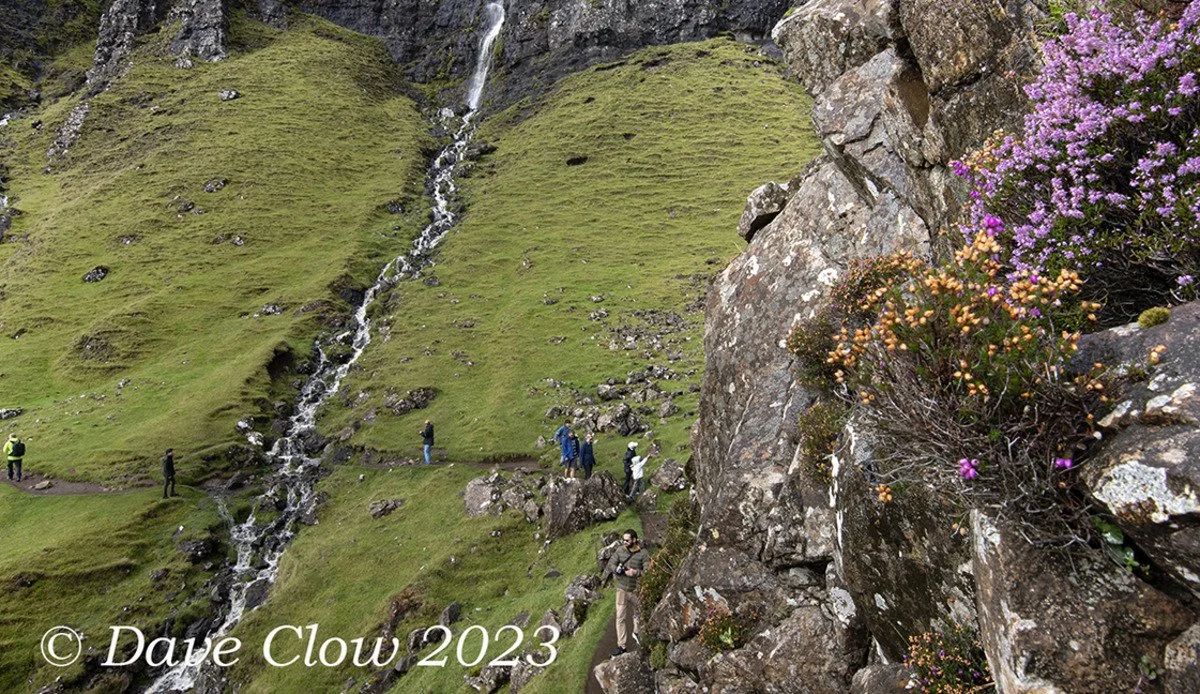 trail hikers.jpg
