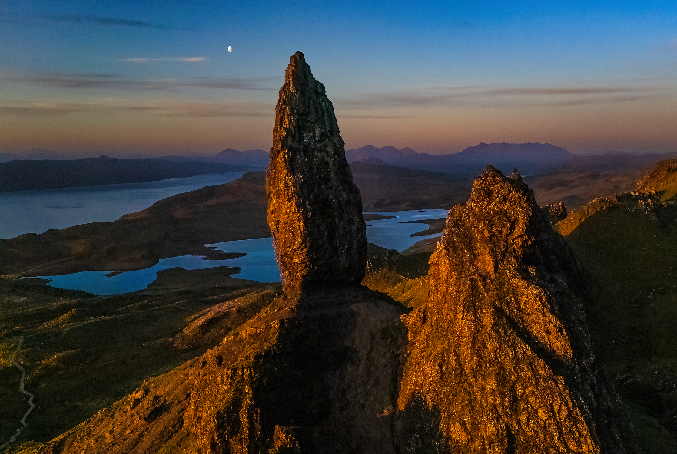 Moon over Old man of Storr DN-standard copy 2.png