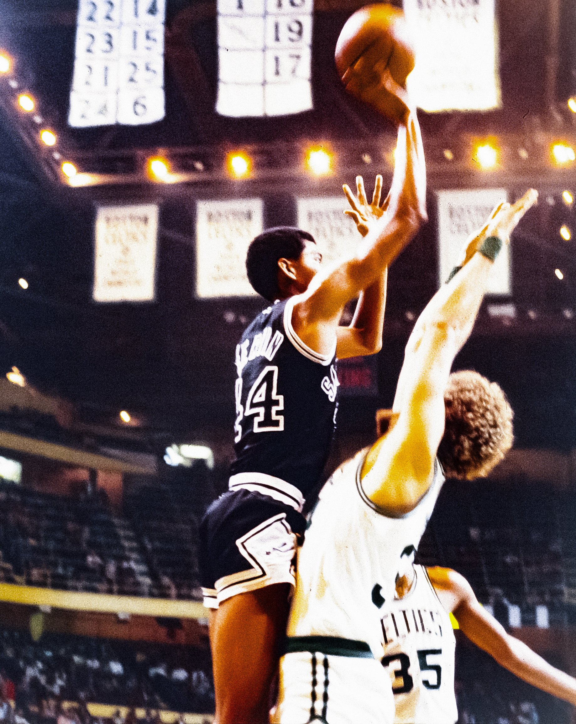 George Gervin vs Celtics 2.jpg