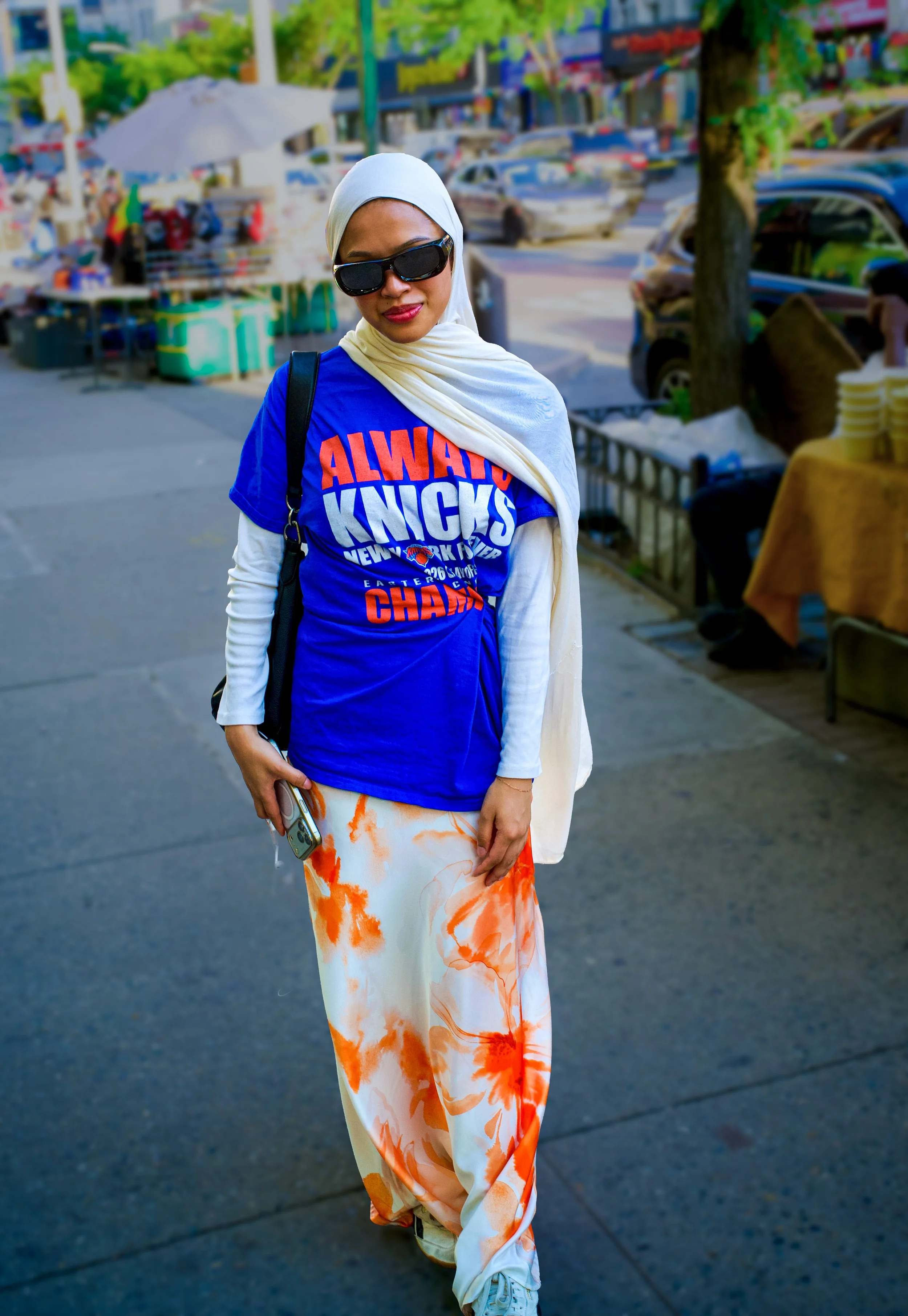 Muslim Lady and Knicks.jpg