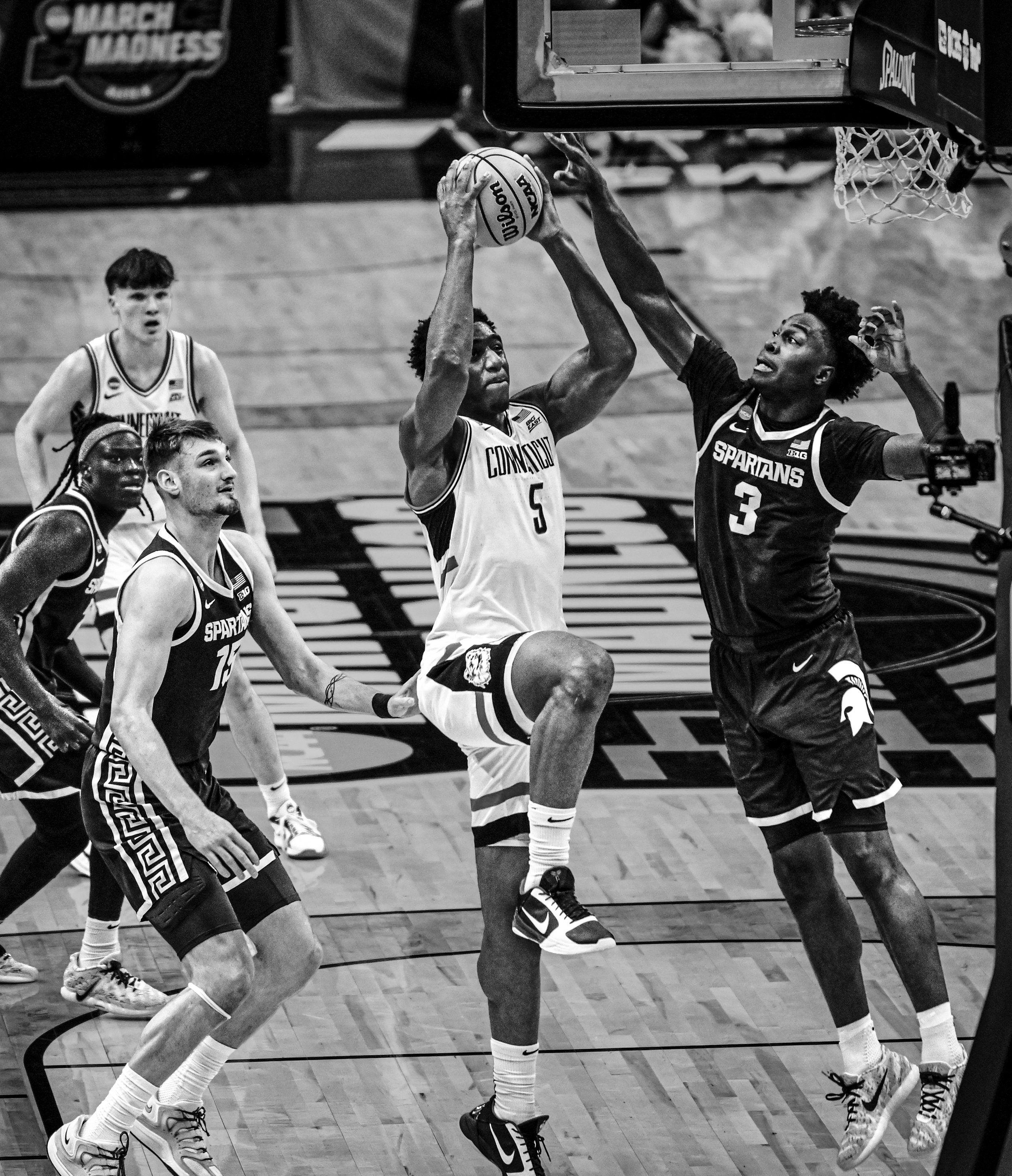 Reed Shooting BW.jpg