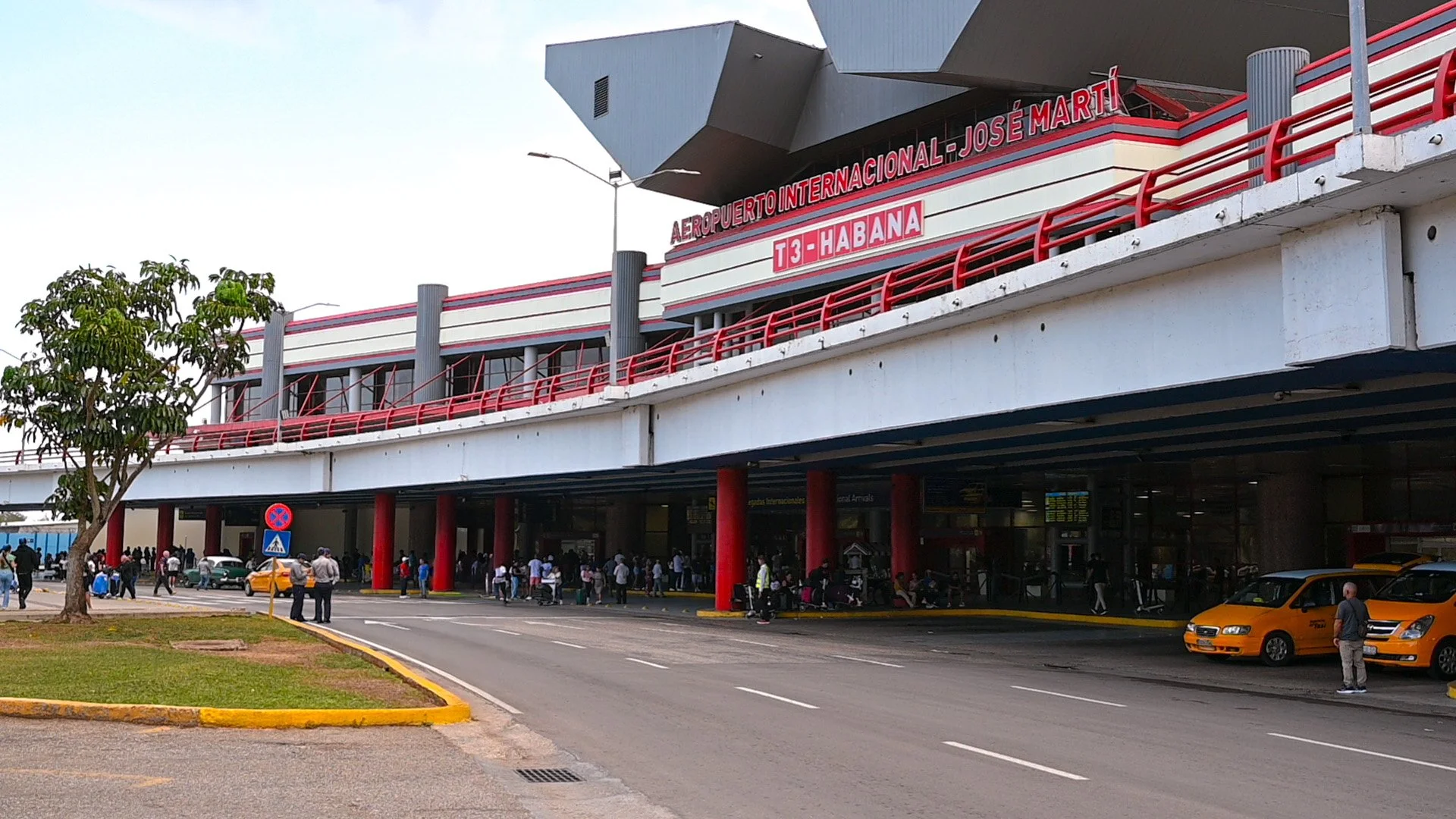 Airport.jpg