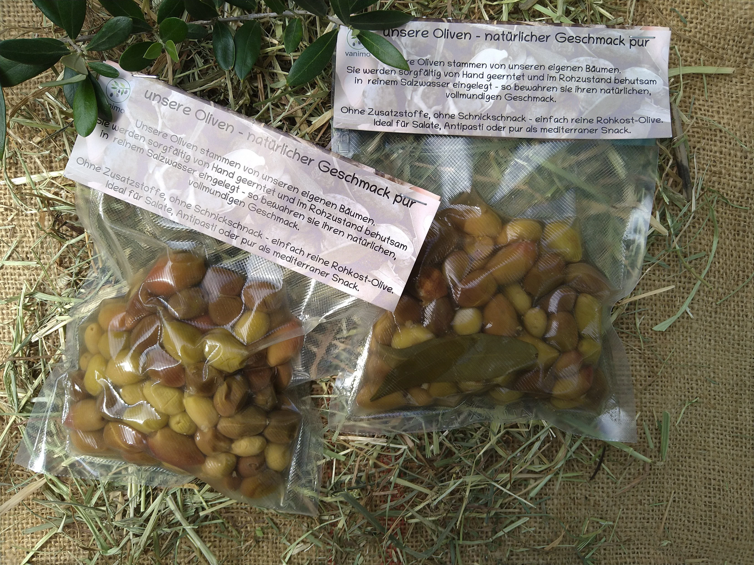 gemischte griechische Oliven