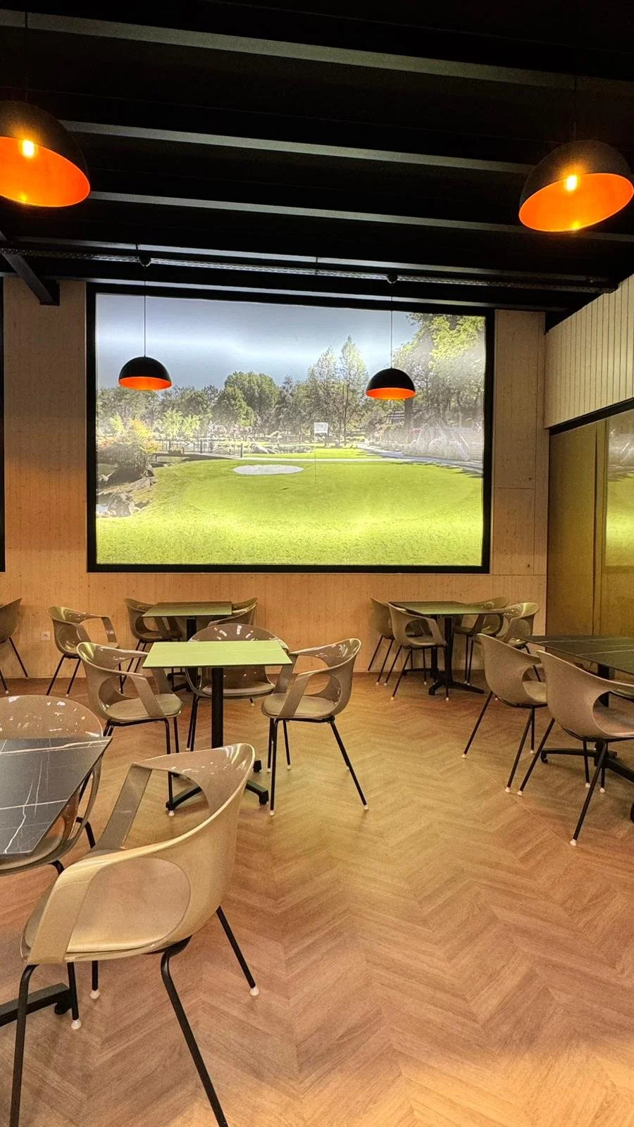 R8 Sports Club | Venha Jogar