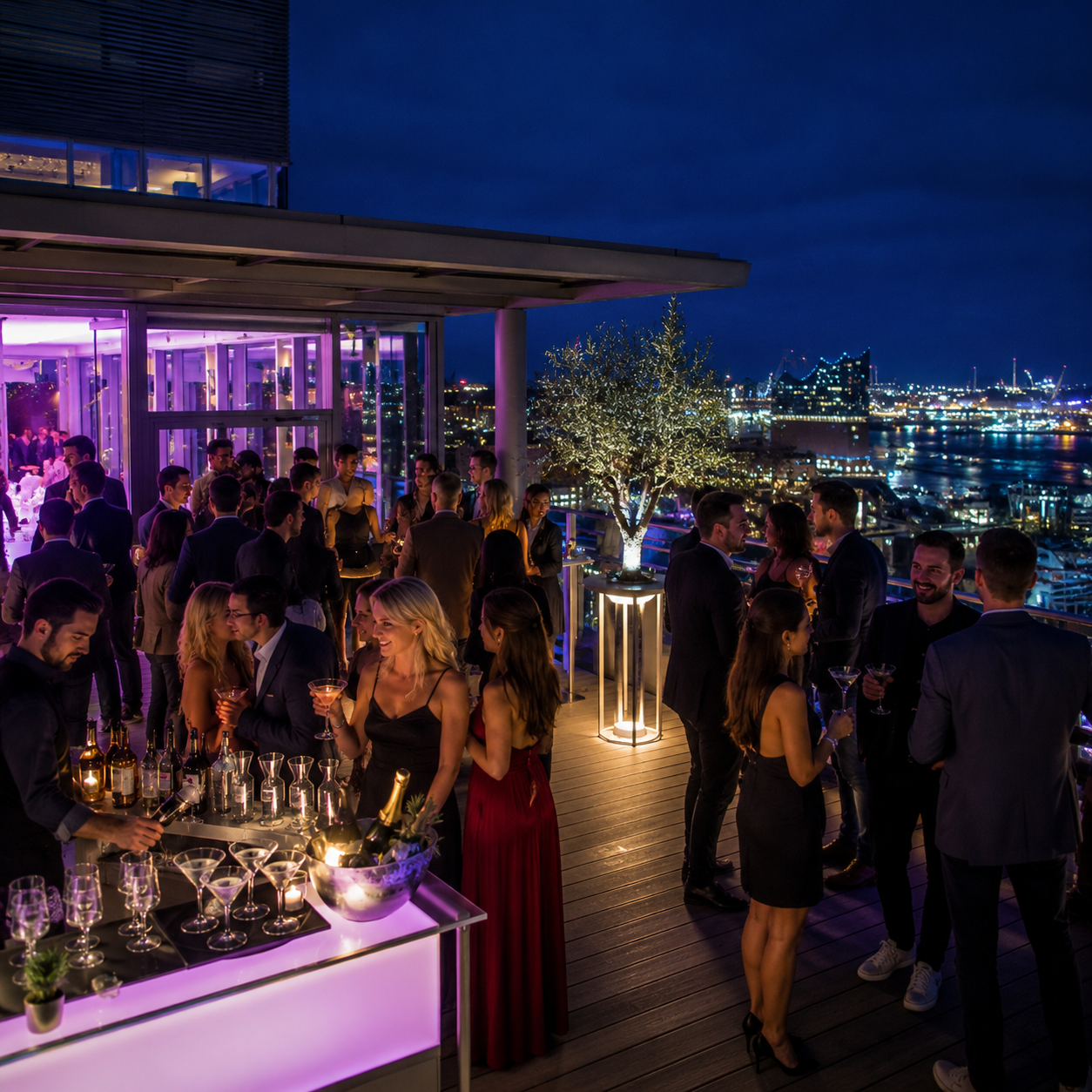 Abendveranstaltung auf der Dachterrasse des Penthouse ELB-PANORAMA in Hamburg mit Blick über die Stadt