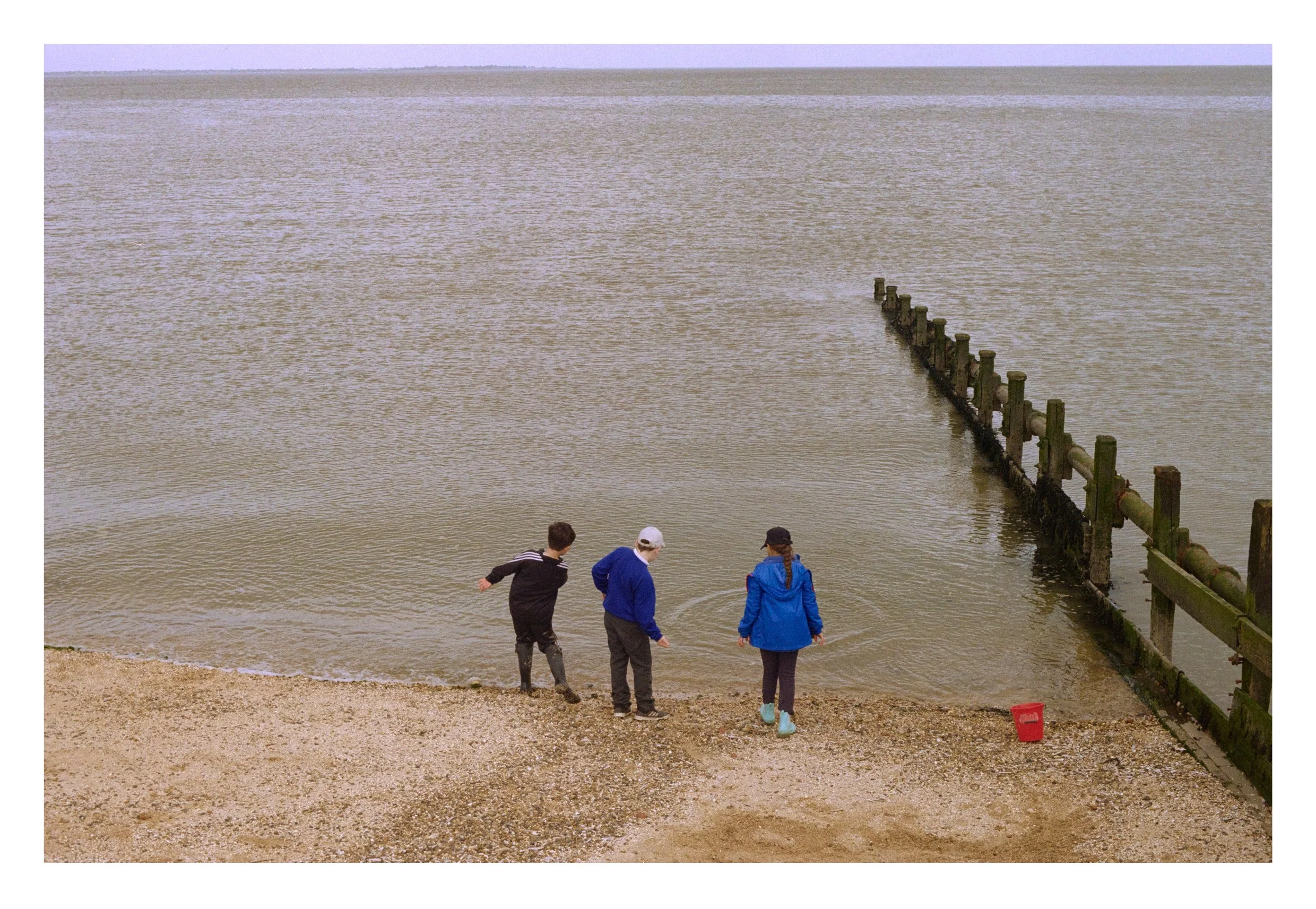 thames book content100.jpg